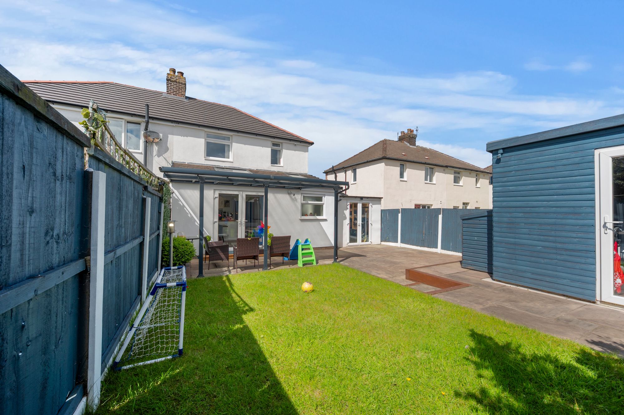 Dennis Avenue, St. Helens