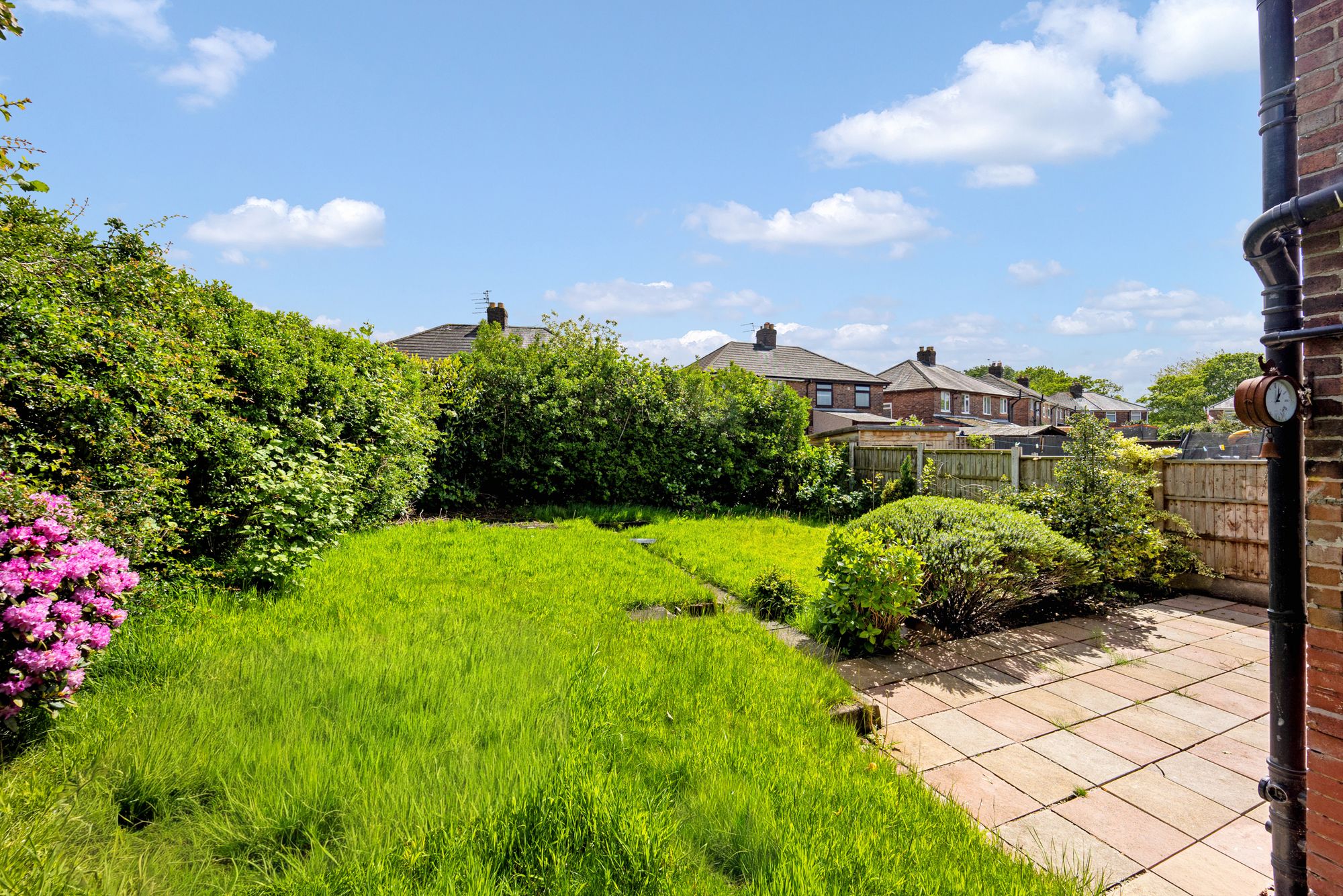Laurel Bank, Widnes, WA8