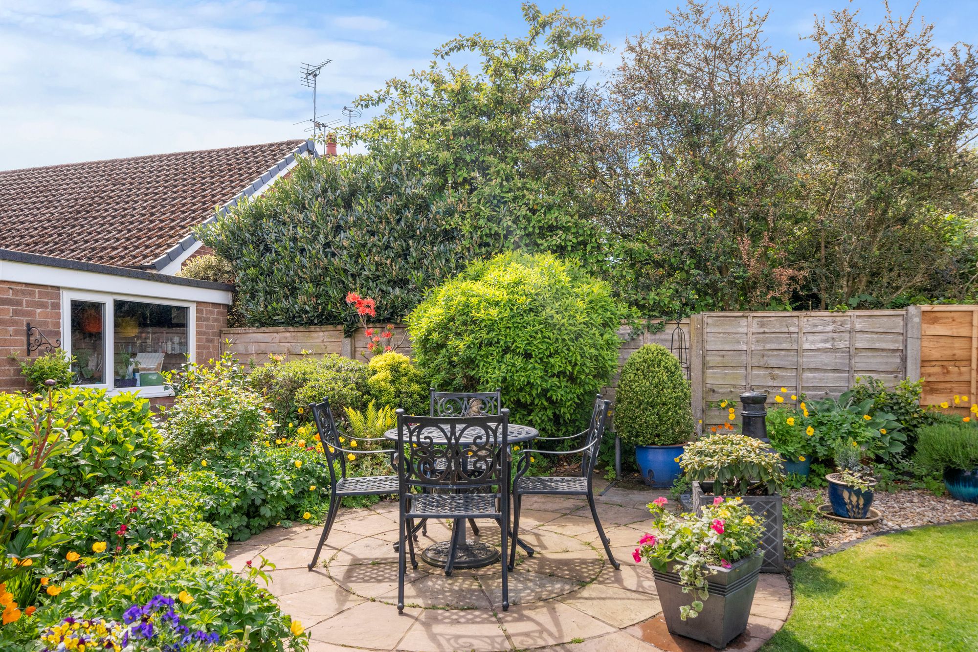 Woodfield Crescent, Ashton-In-Makerfield, WN4