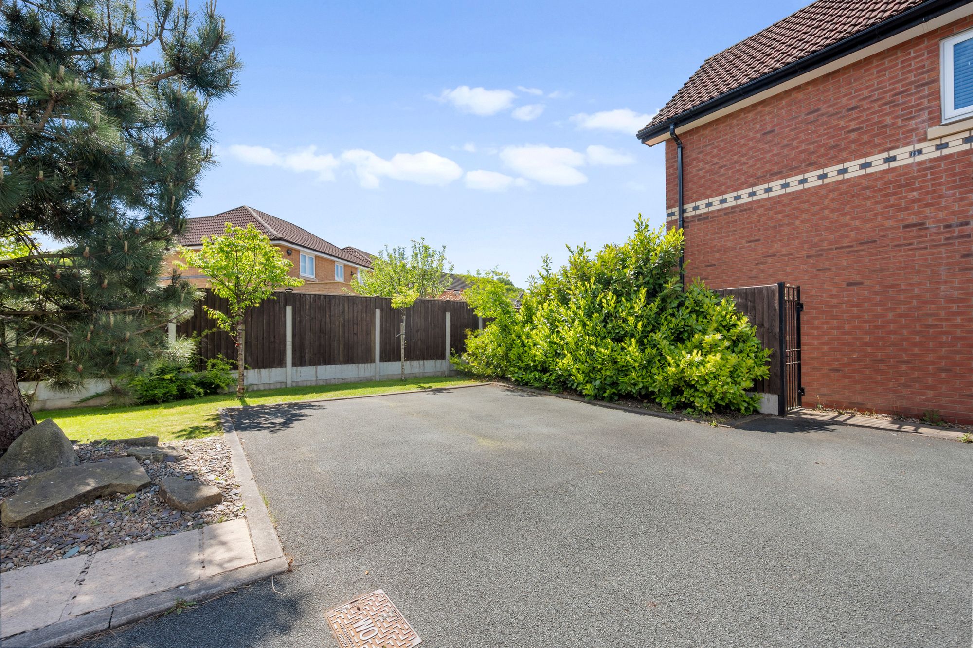 Chelford Road, Eccleston, WA10