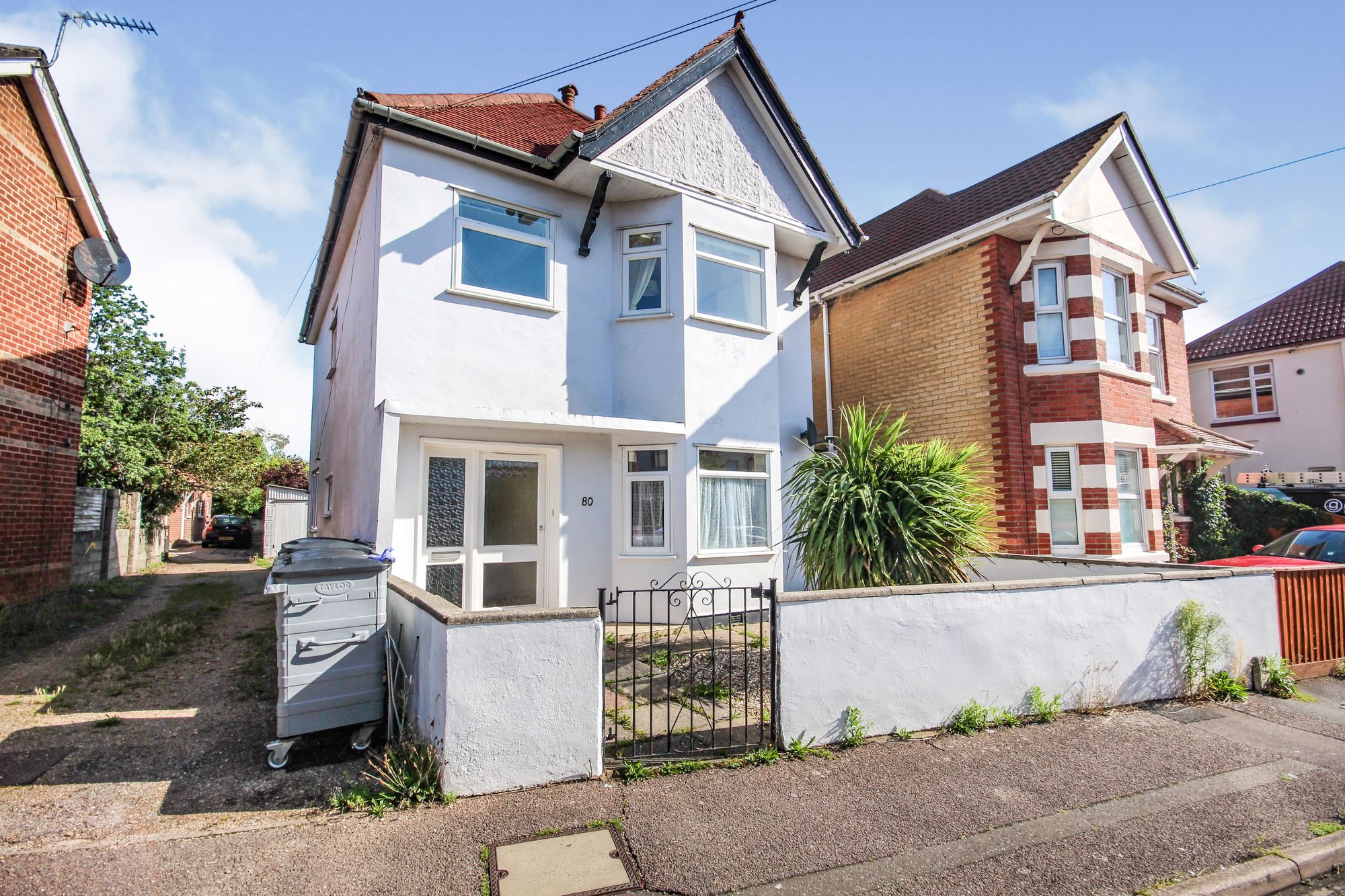 Cardigan Road, Bournemouth, BH9