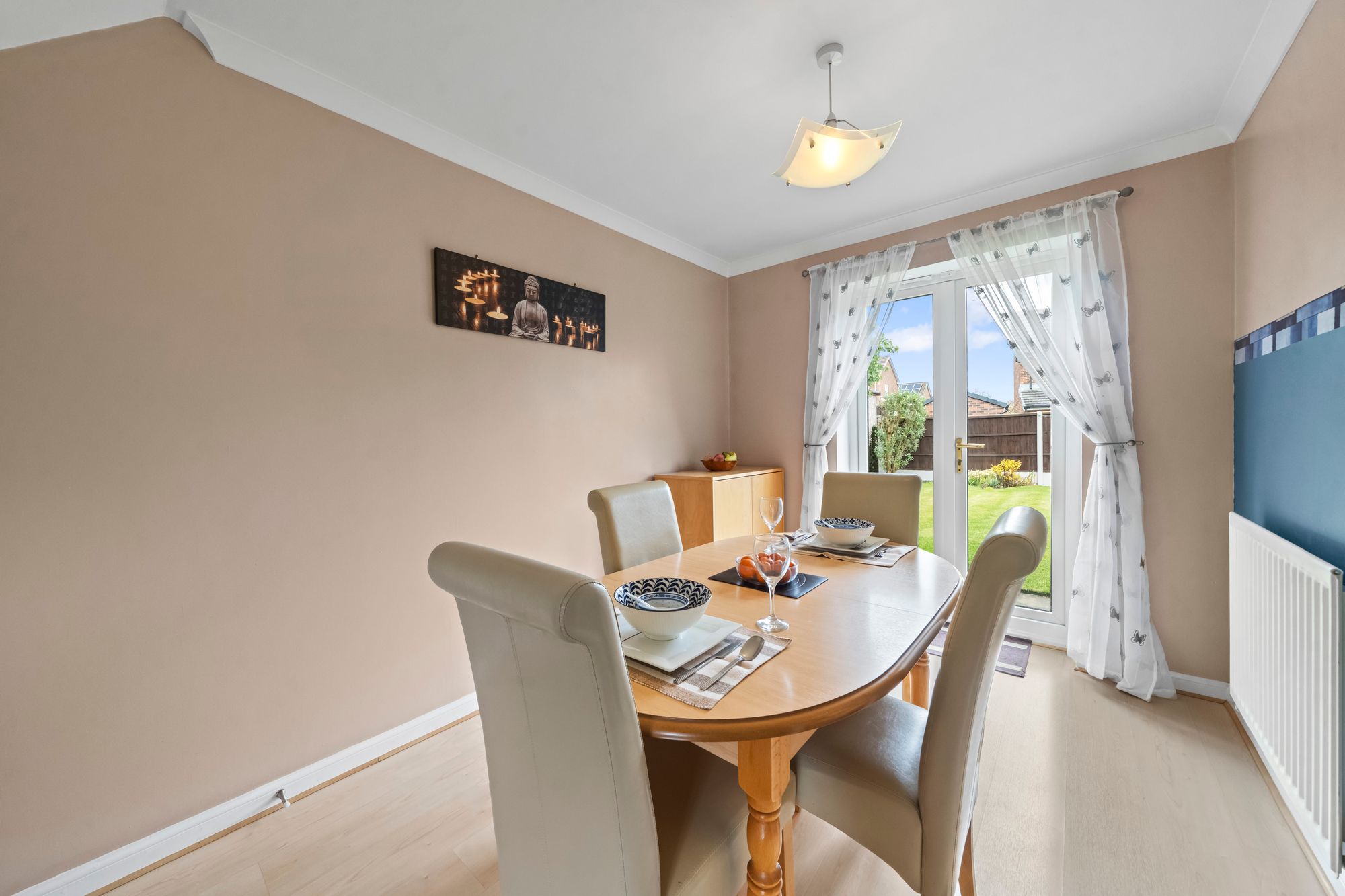 Langton Close, Newton-Le-Willows