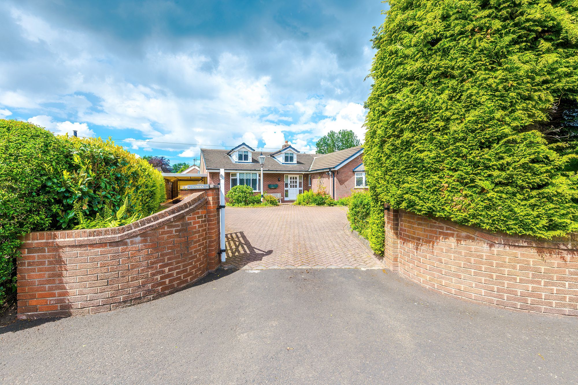 Weir Lane, Warrington