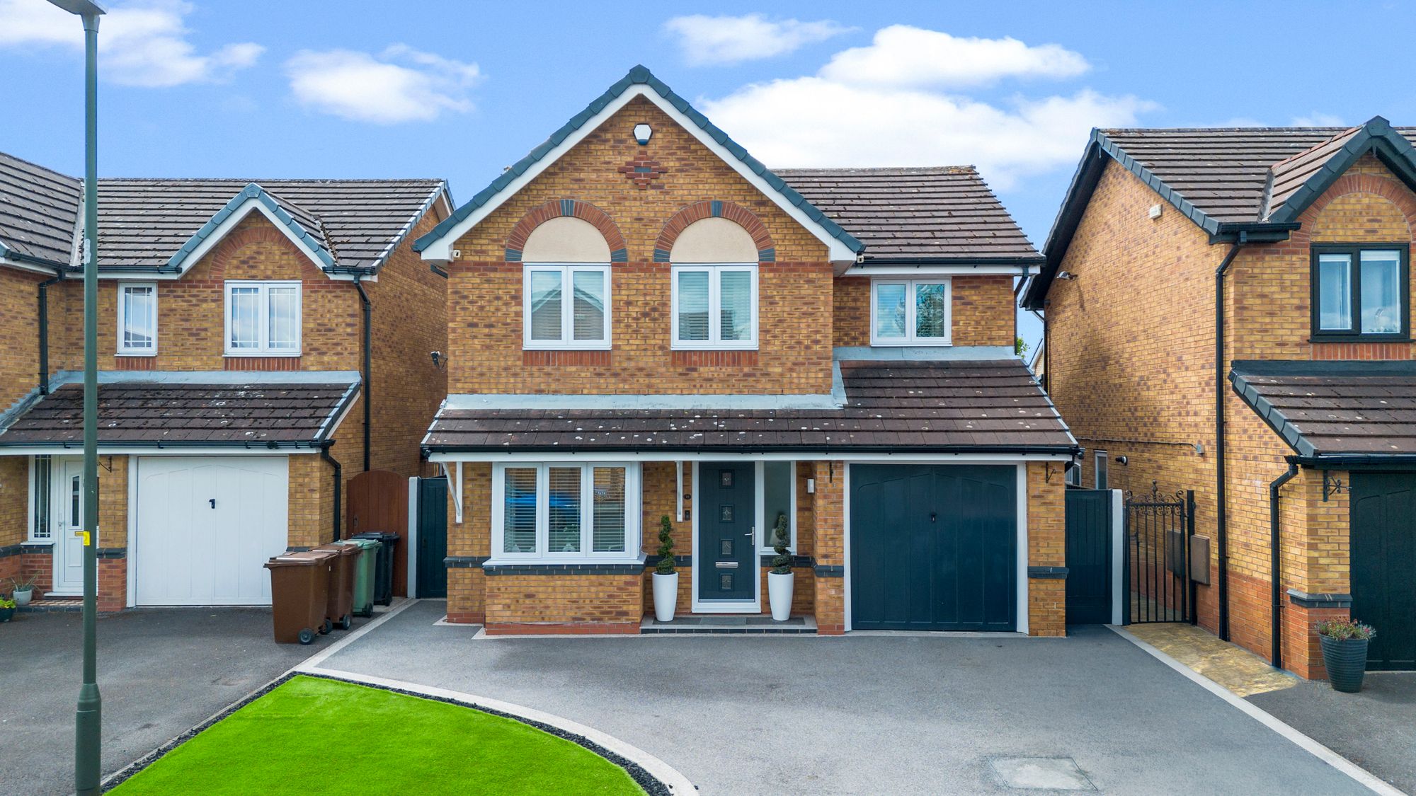 Lapwing Close, Lowton, WA3