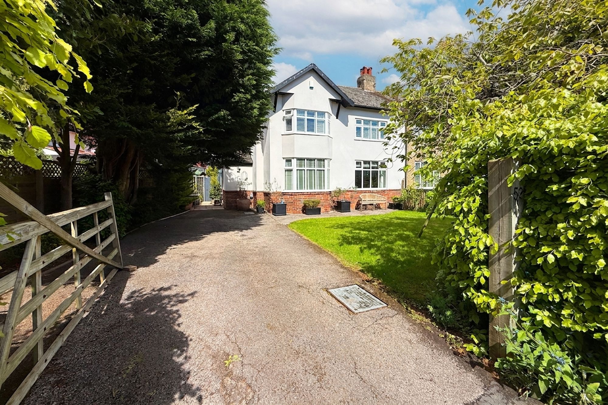 St. Clements Road, Harrogate, HG2 - Verity Frearson