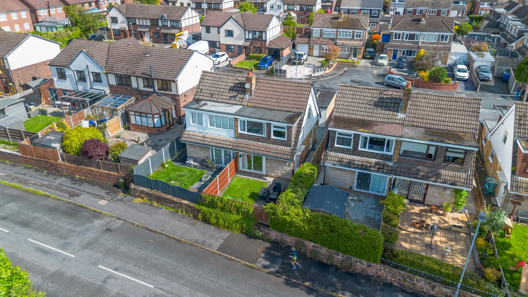 Roeburn Way, Penketh, WA5