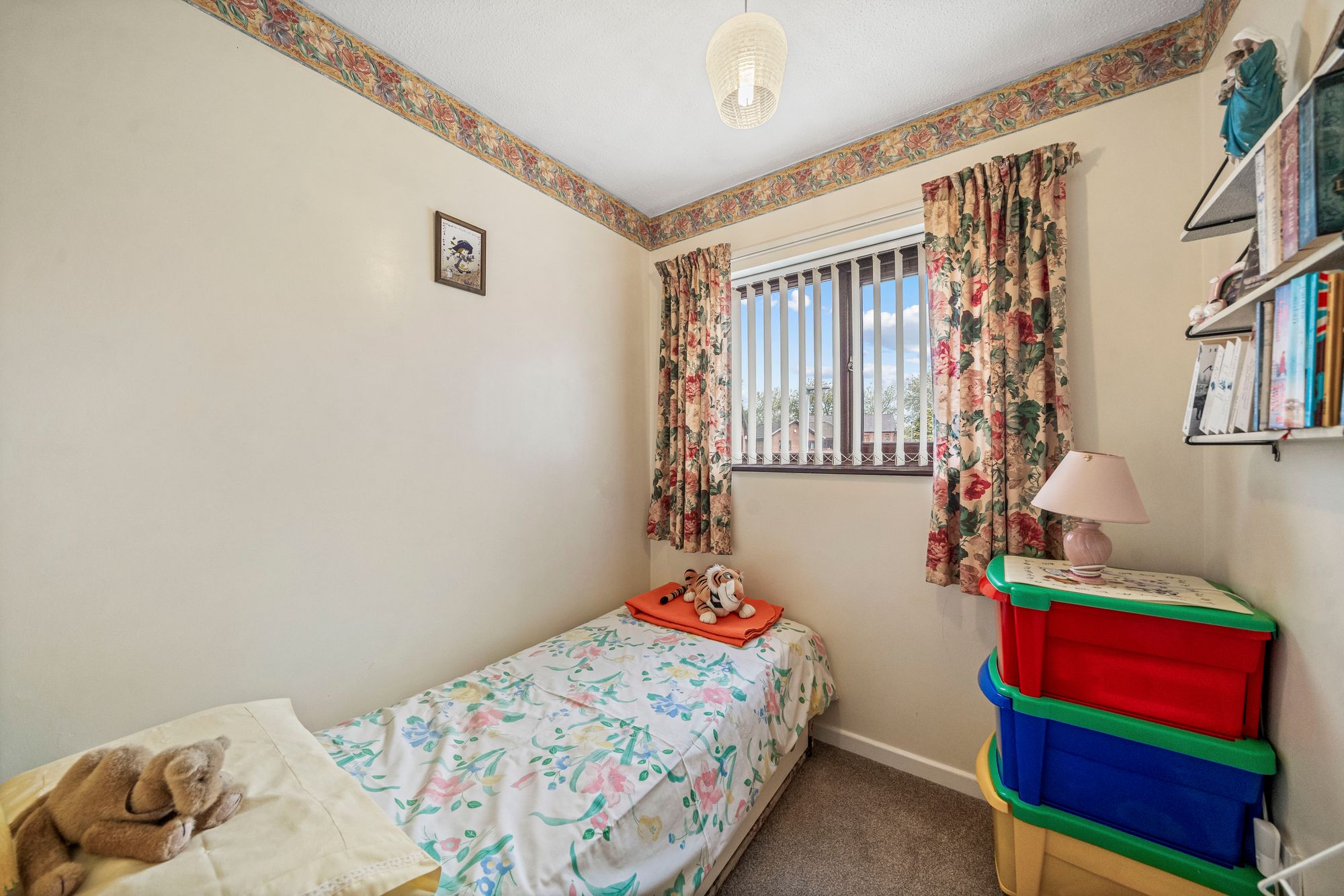 Holdenbrook Close, Leigh, WN7