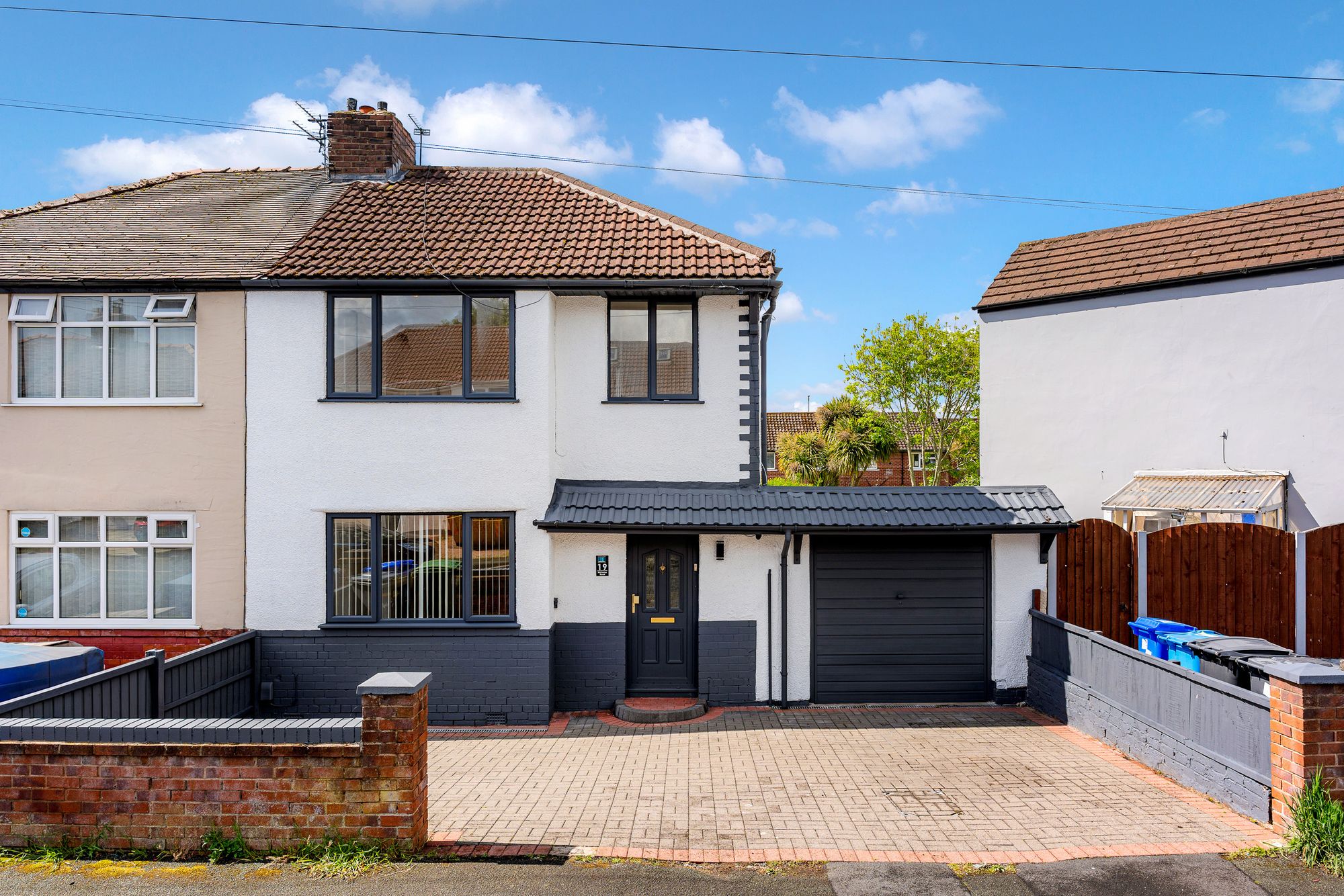 Nicholas Road, Widnes, WA8