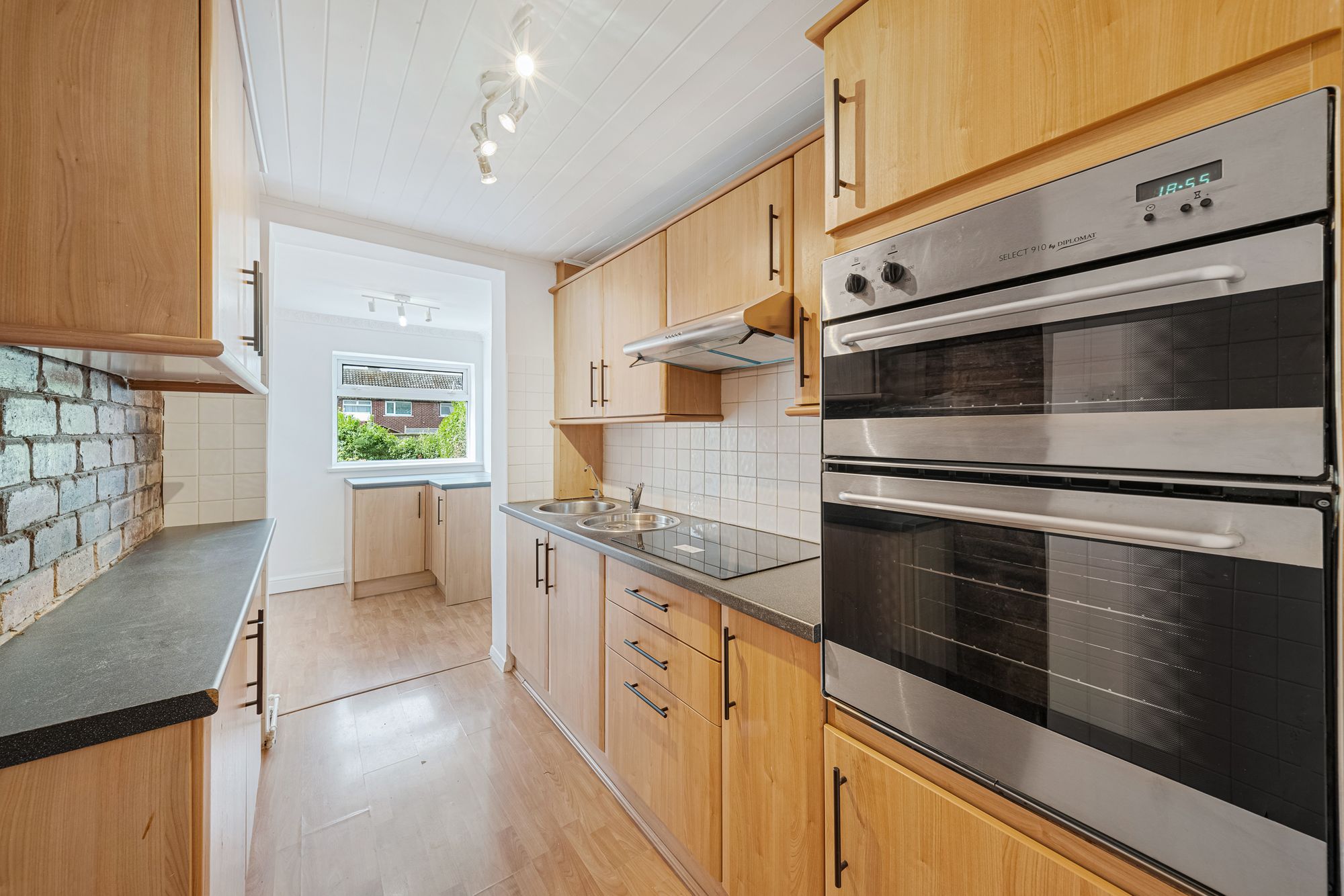 Nicholas Road, Widnes, WA8