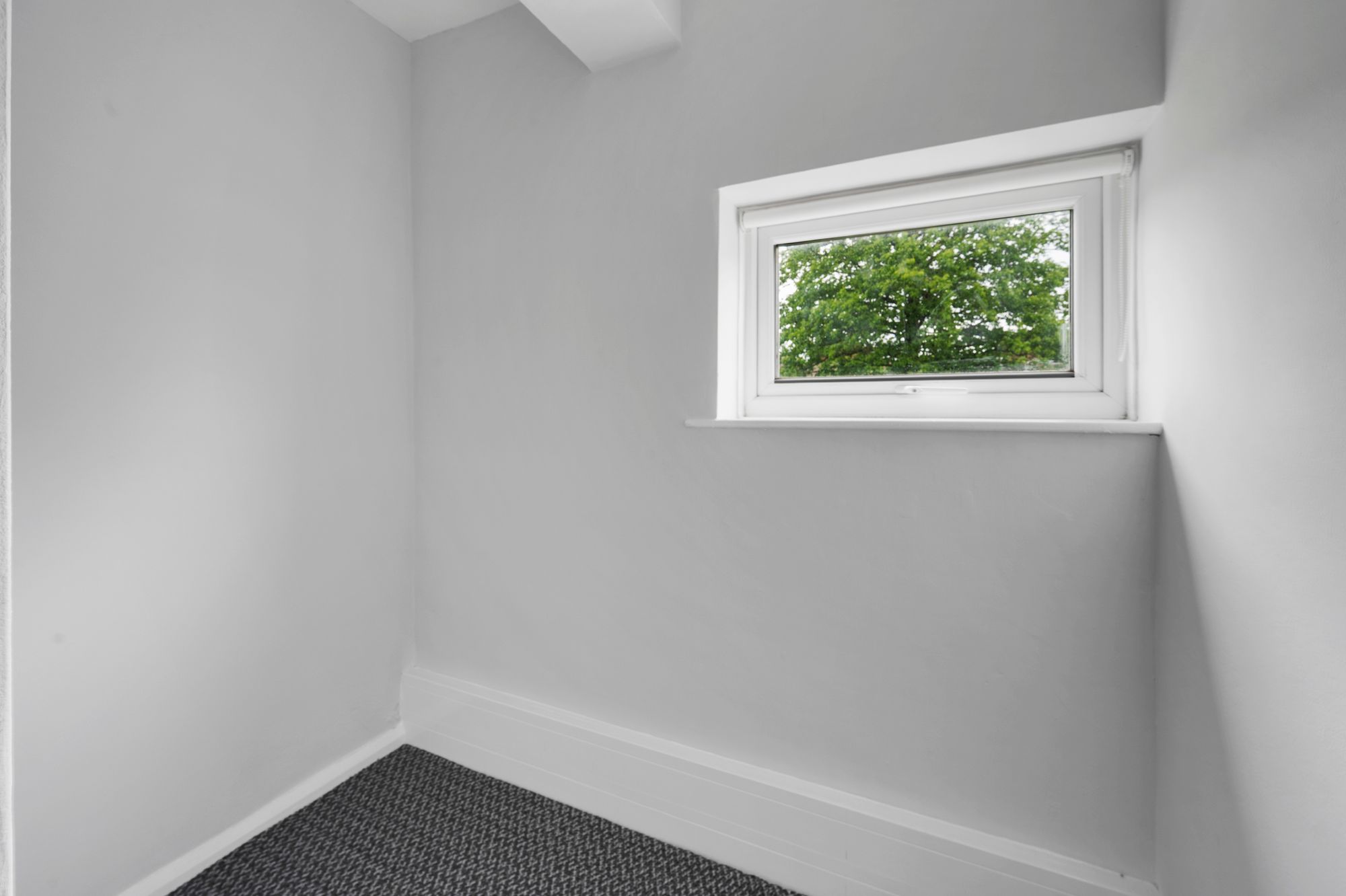 Beaconsfield, Prescot