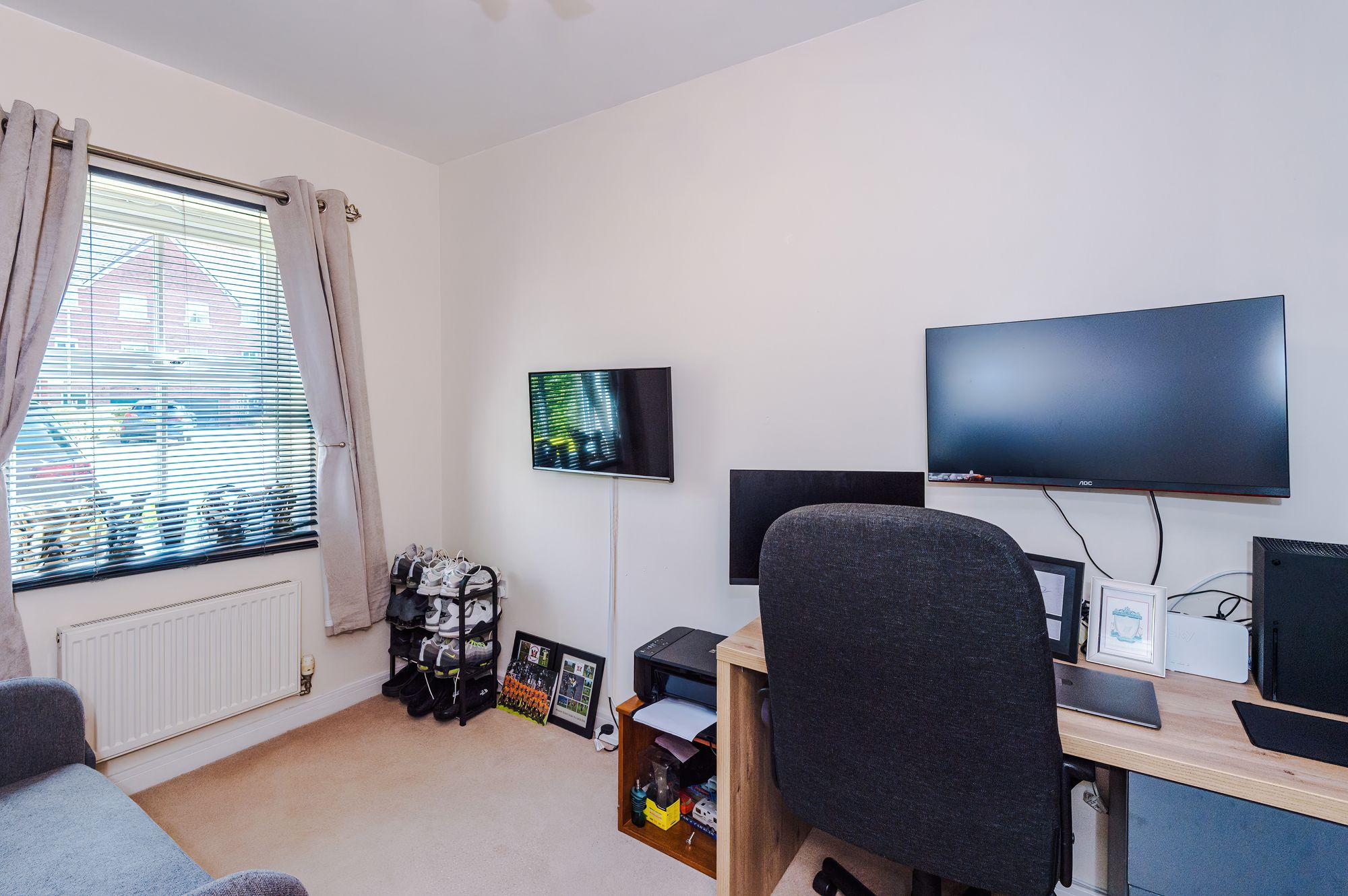Holywell Drive, Warrington