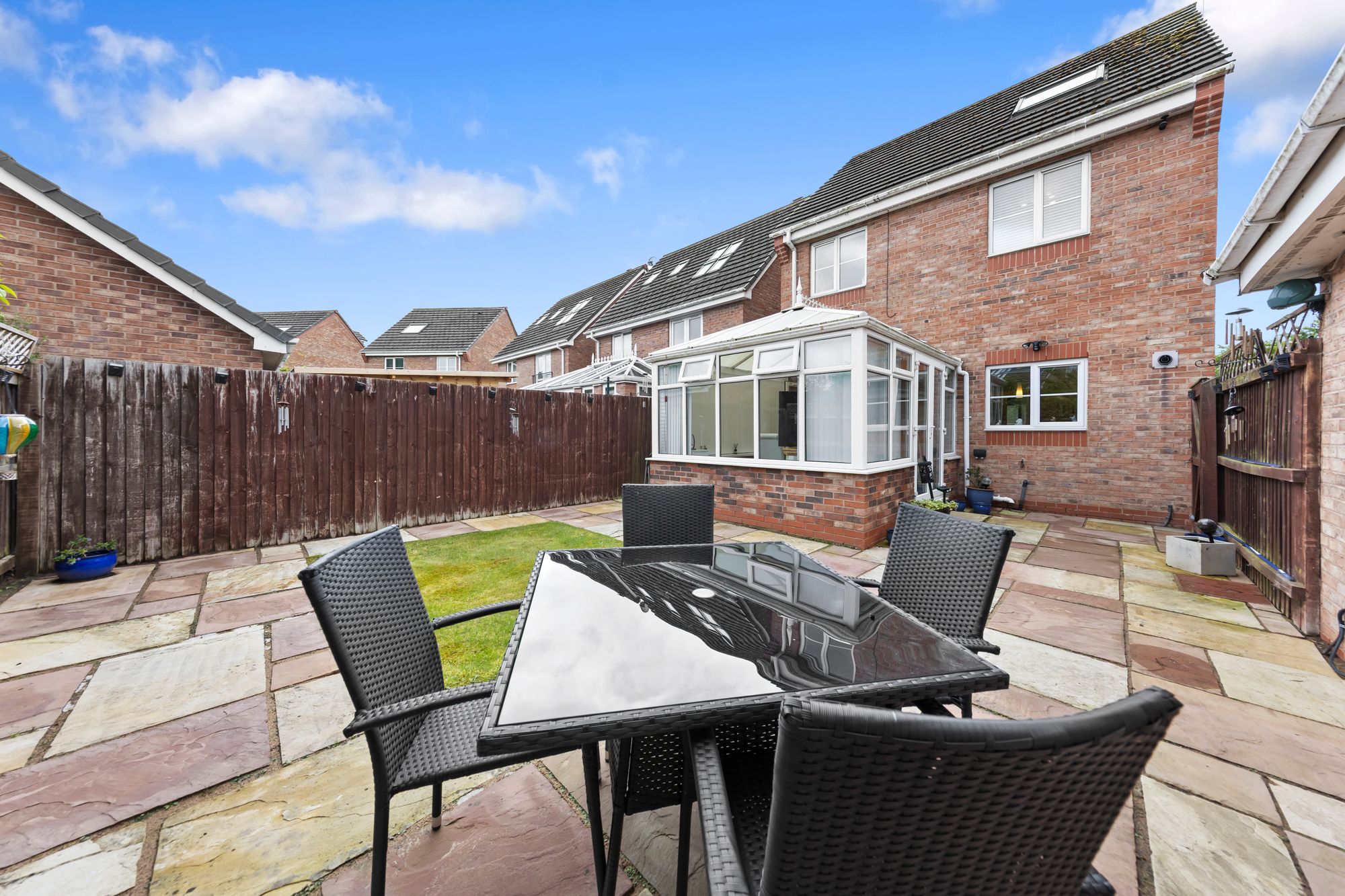 Buttercup Close, Warrington, WA5