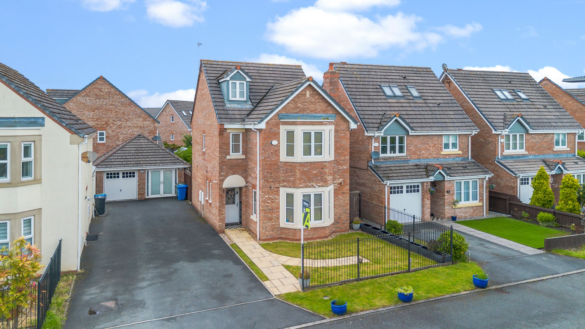 Buttercup Close, Warrington, WA5