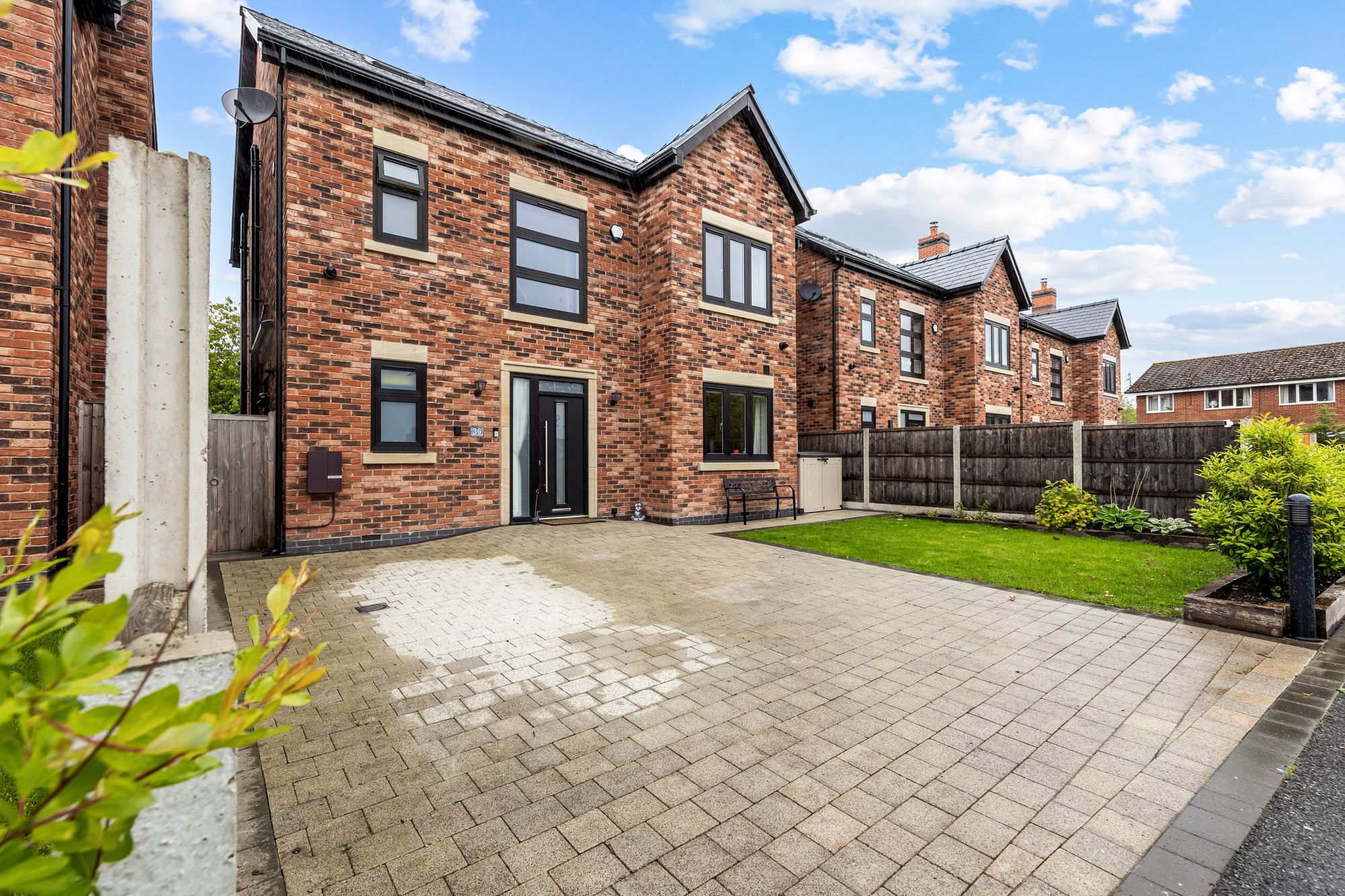 Marsh Brook Close, Rixton, WA3