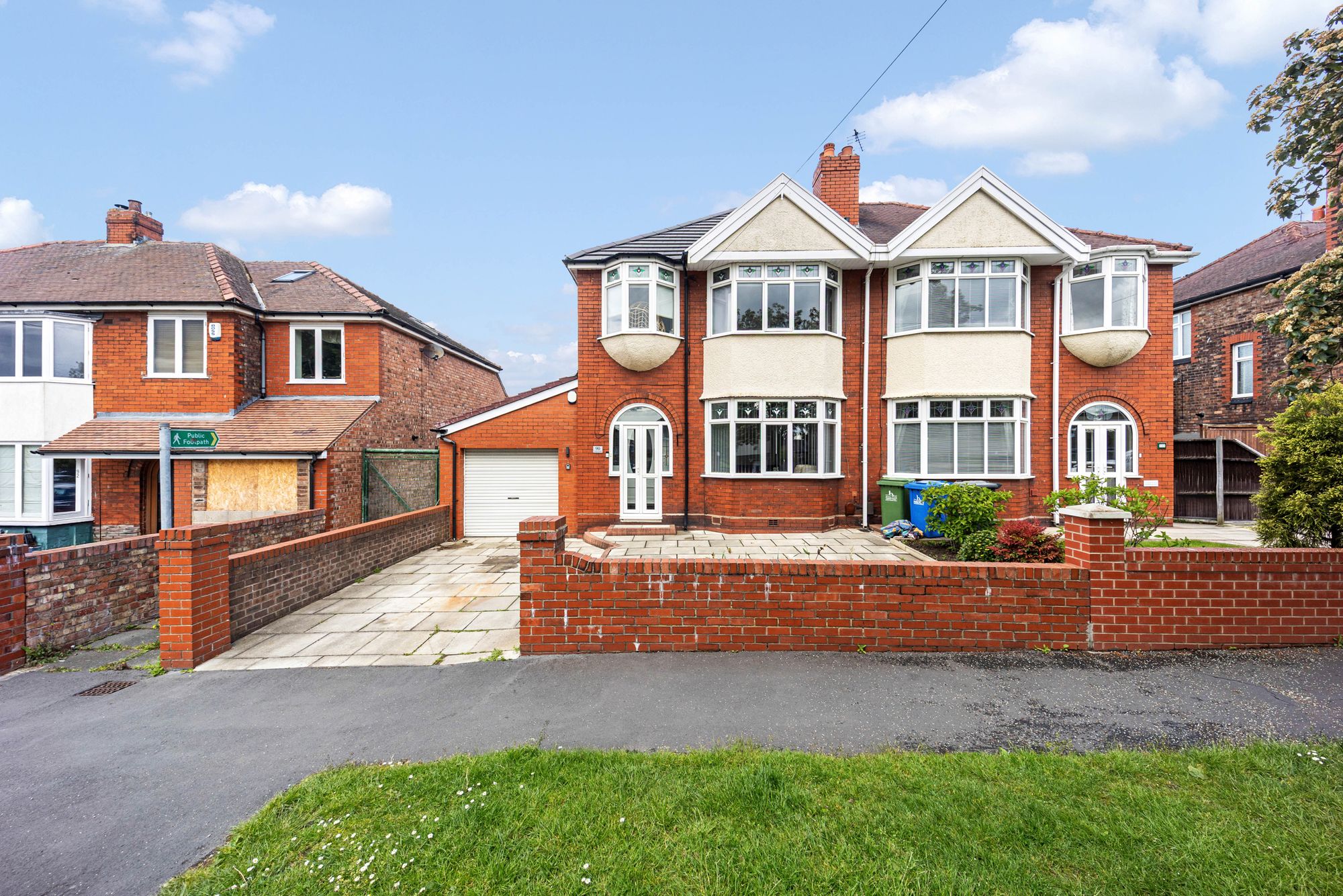 Leigh Avenue, Widnes, WA8