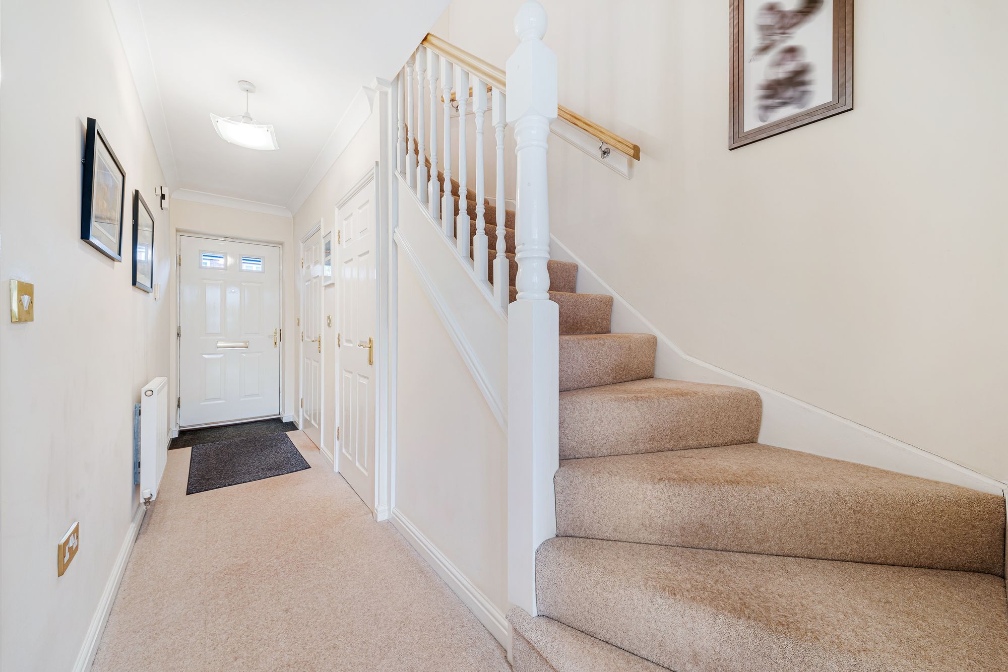 Lindisfarne Court, Widnes