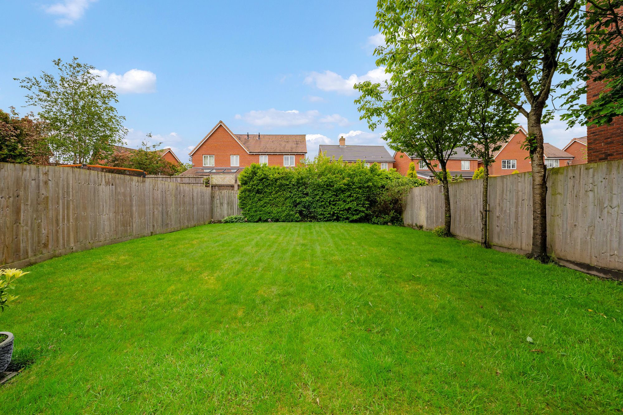 Lindisfarne Court, Widnes
