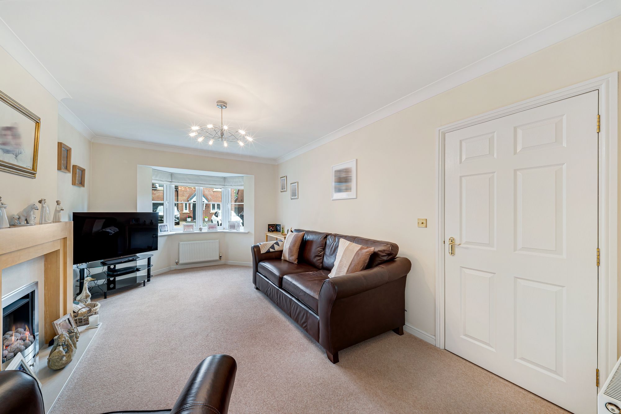 Lindisfarne Court, Widnes