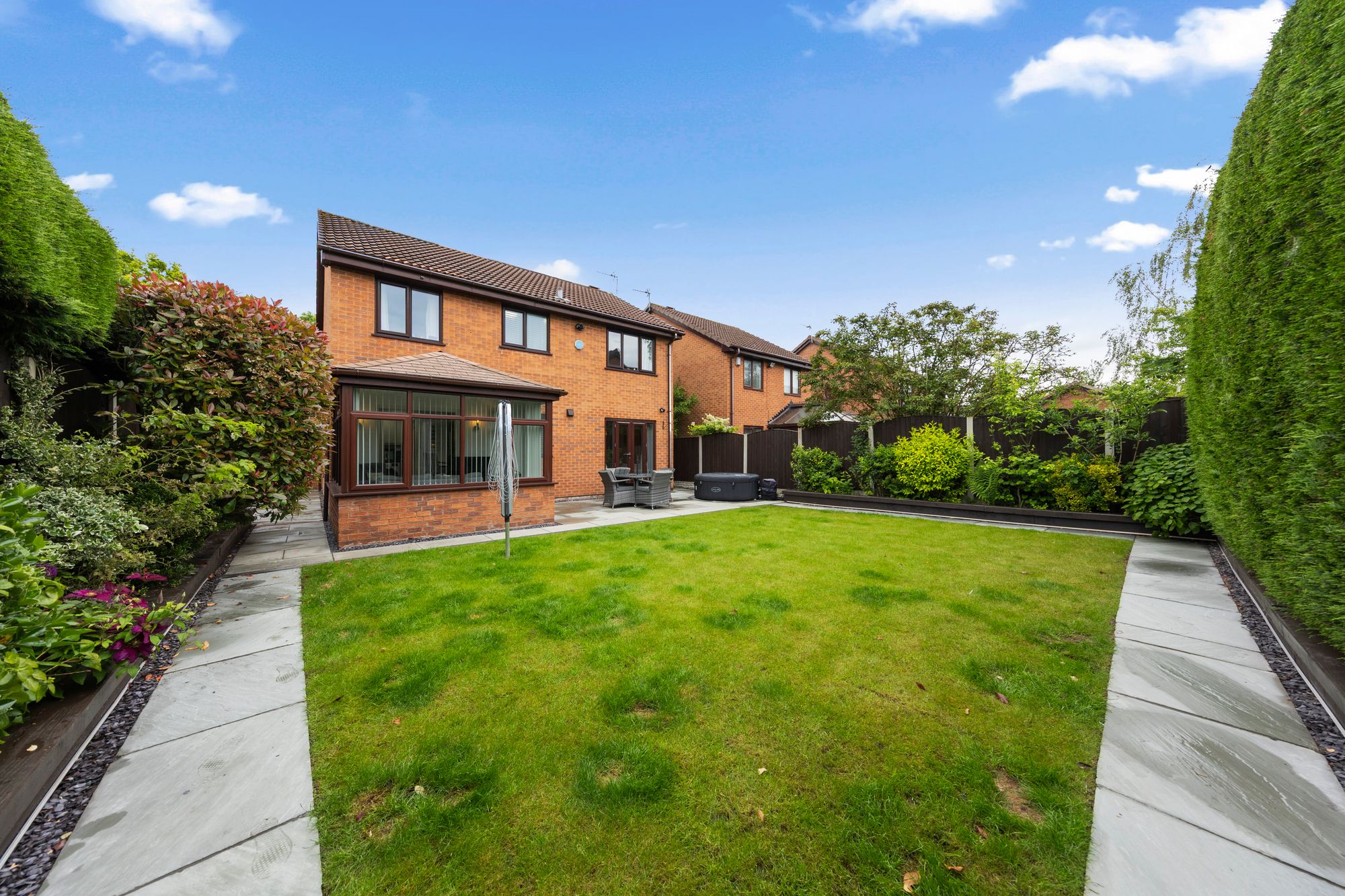 Tunbridge Close, Great Sankey, WA5