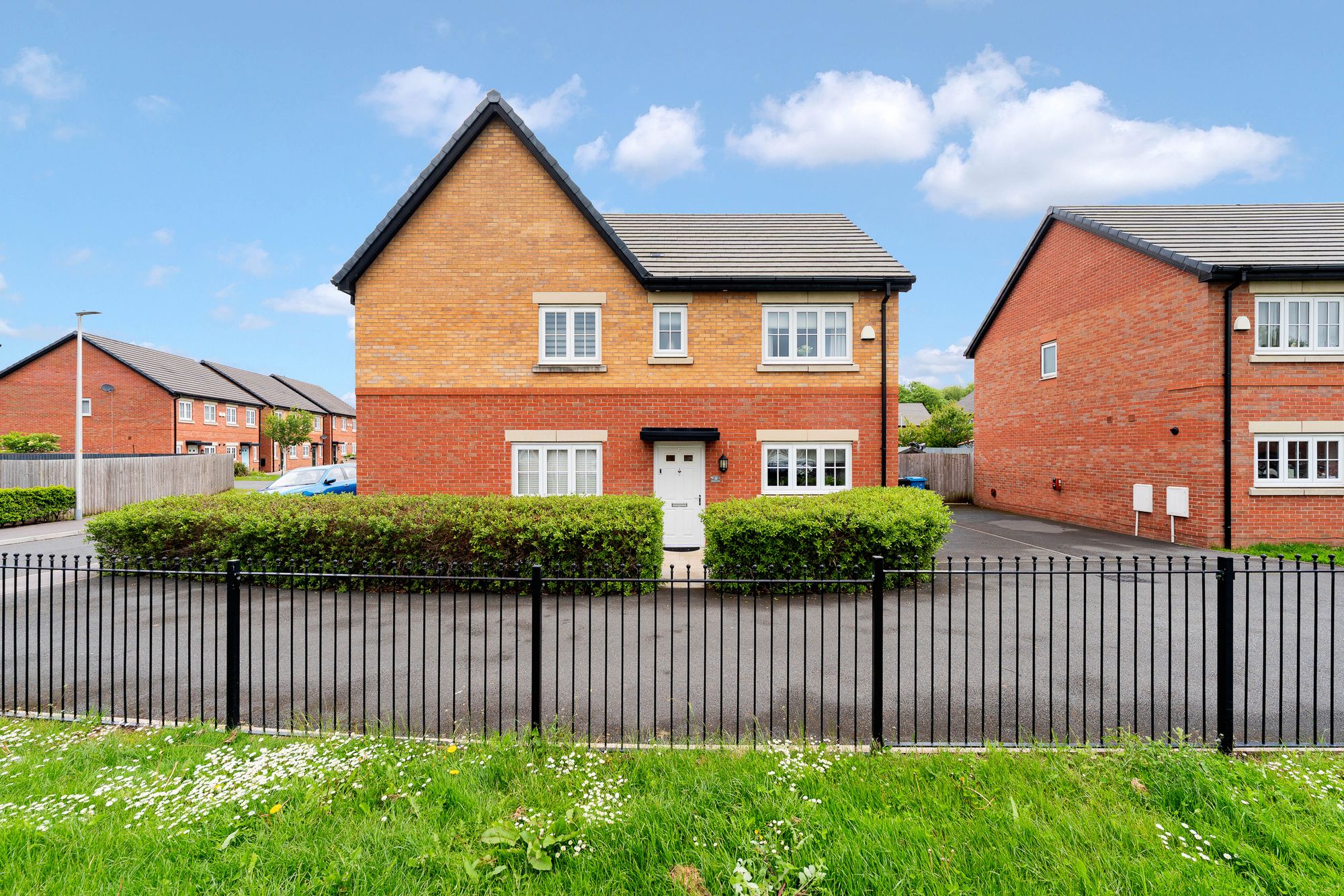 Marrabone Road, Widnes, WA8