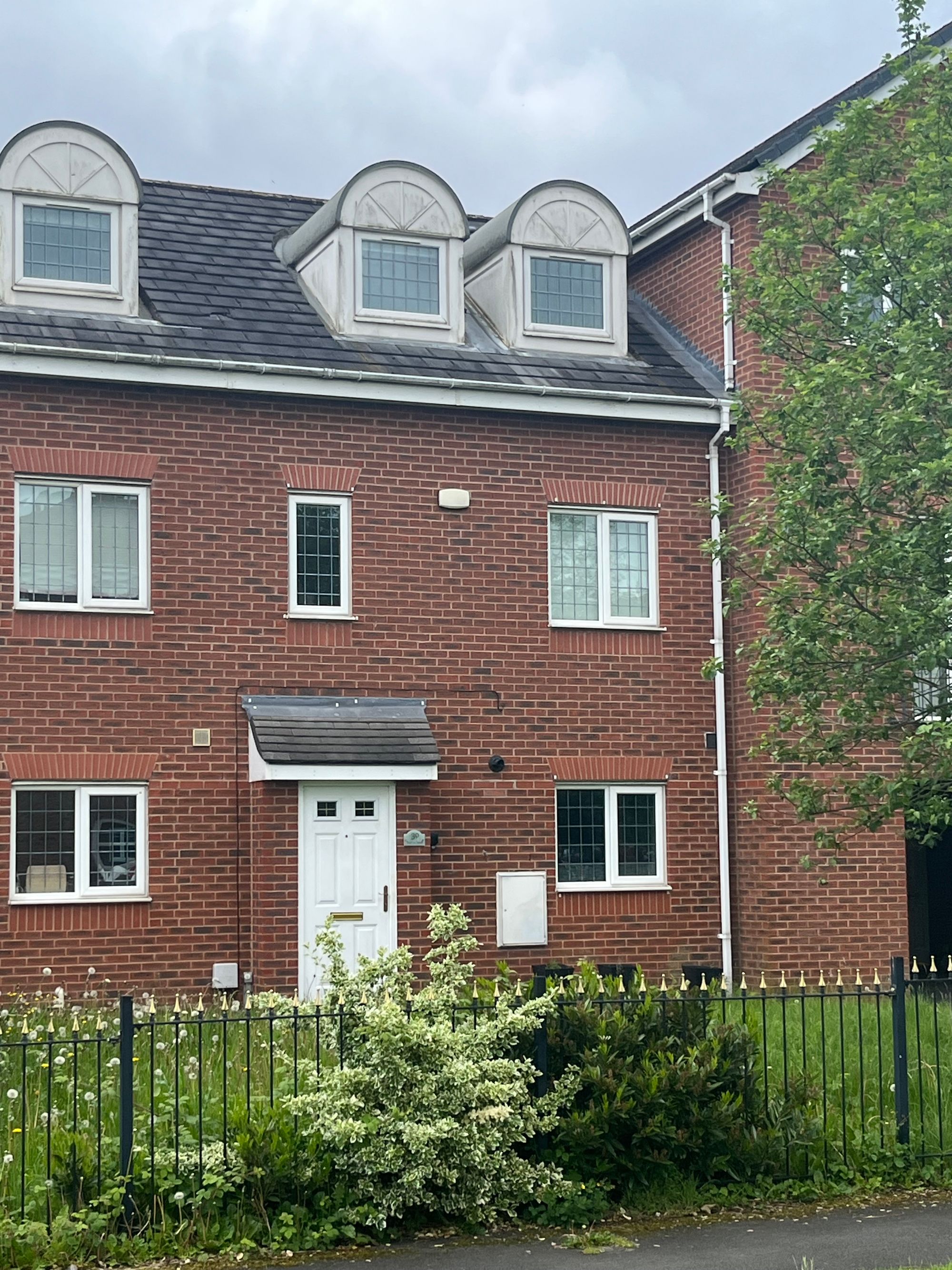 Regency Square, Warrington, WA5