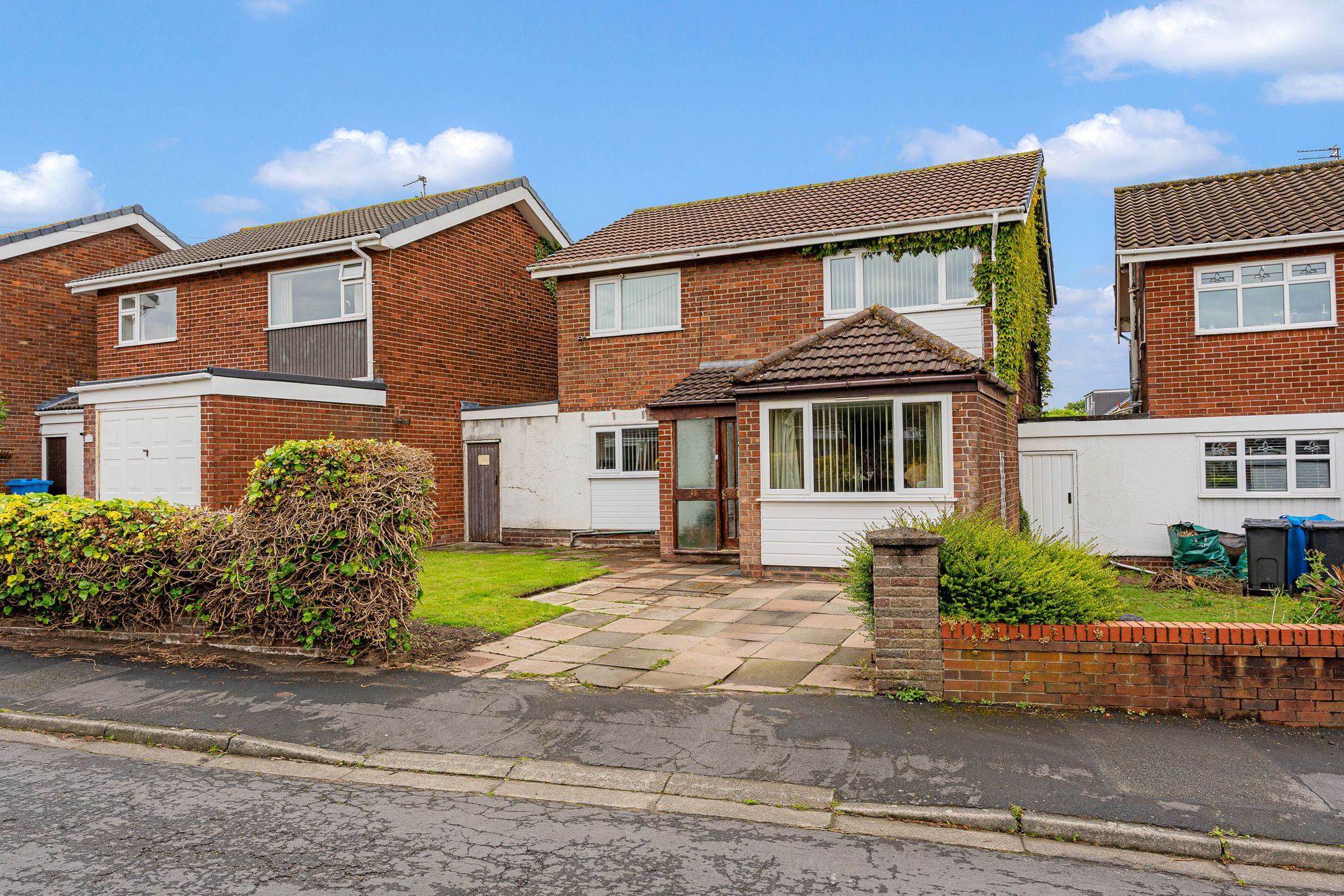 Cronton Park Avenue, Widnes, WA8