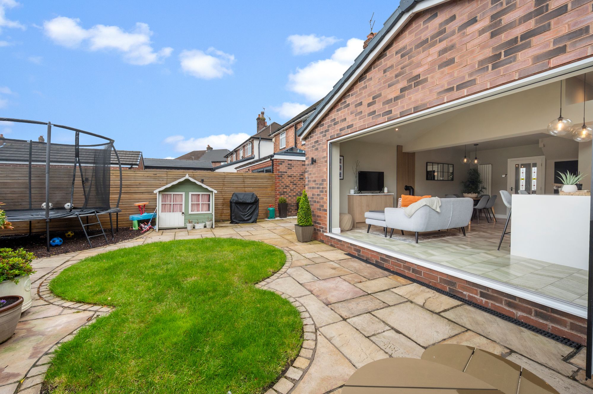 Windle Grove, St. Helens