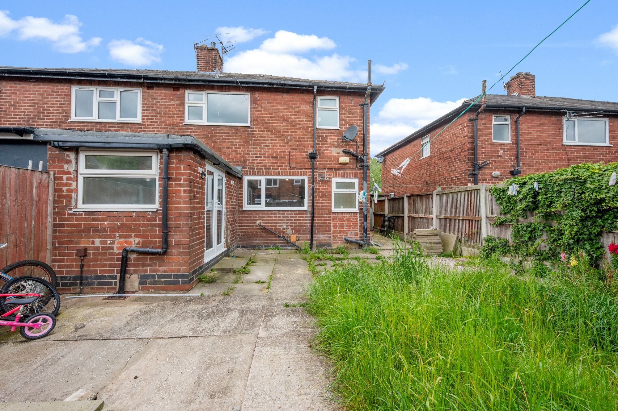 Summerfield Avenue, Warrington