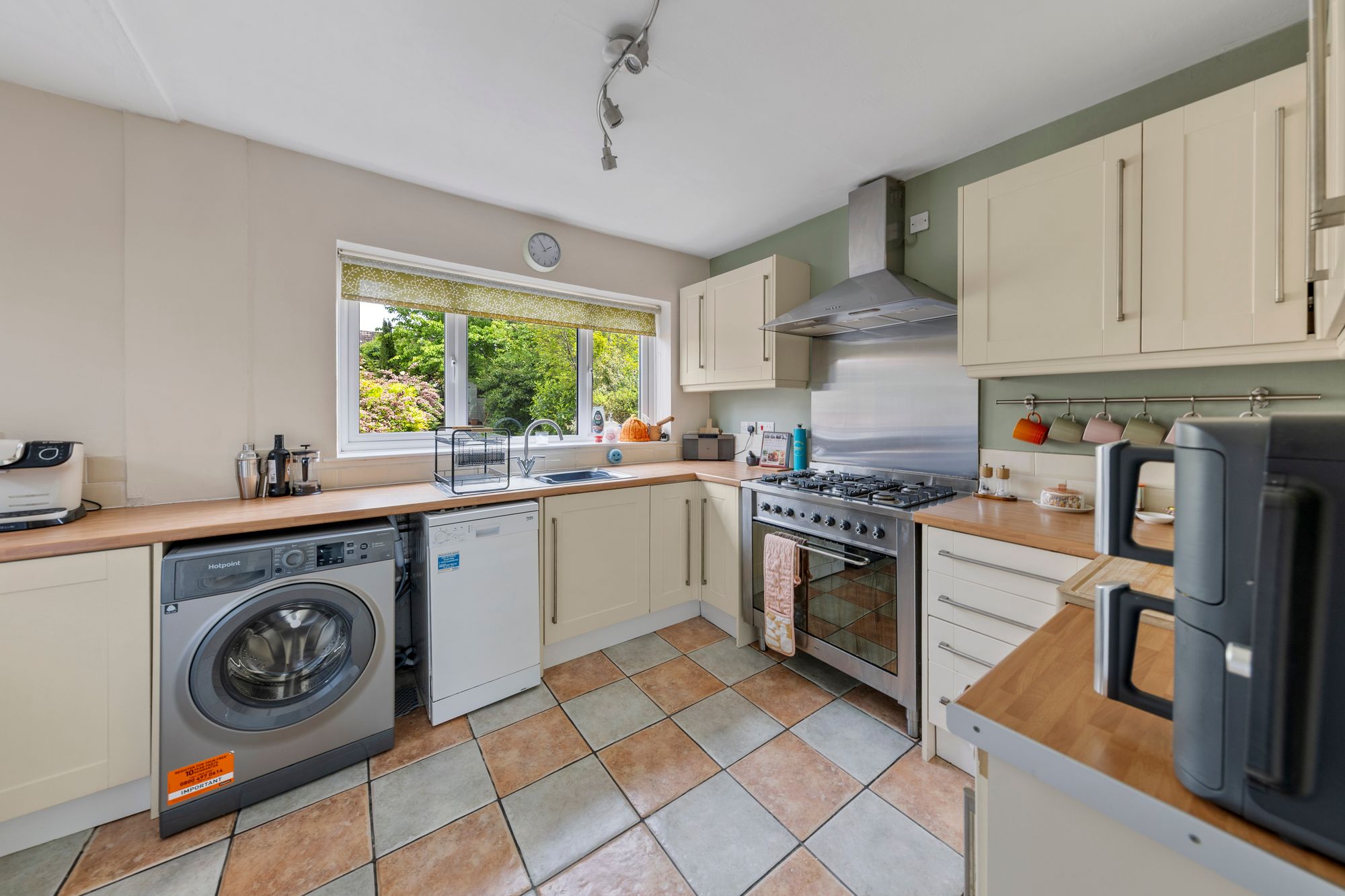 Maple Crescent, Warrington