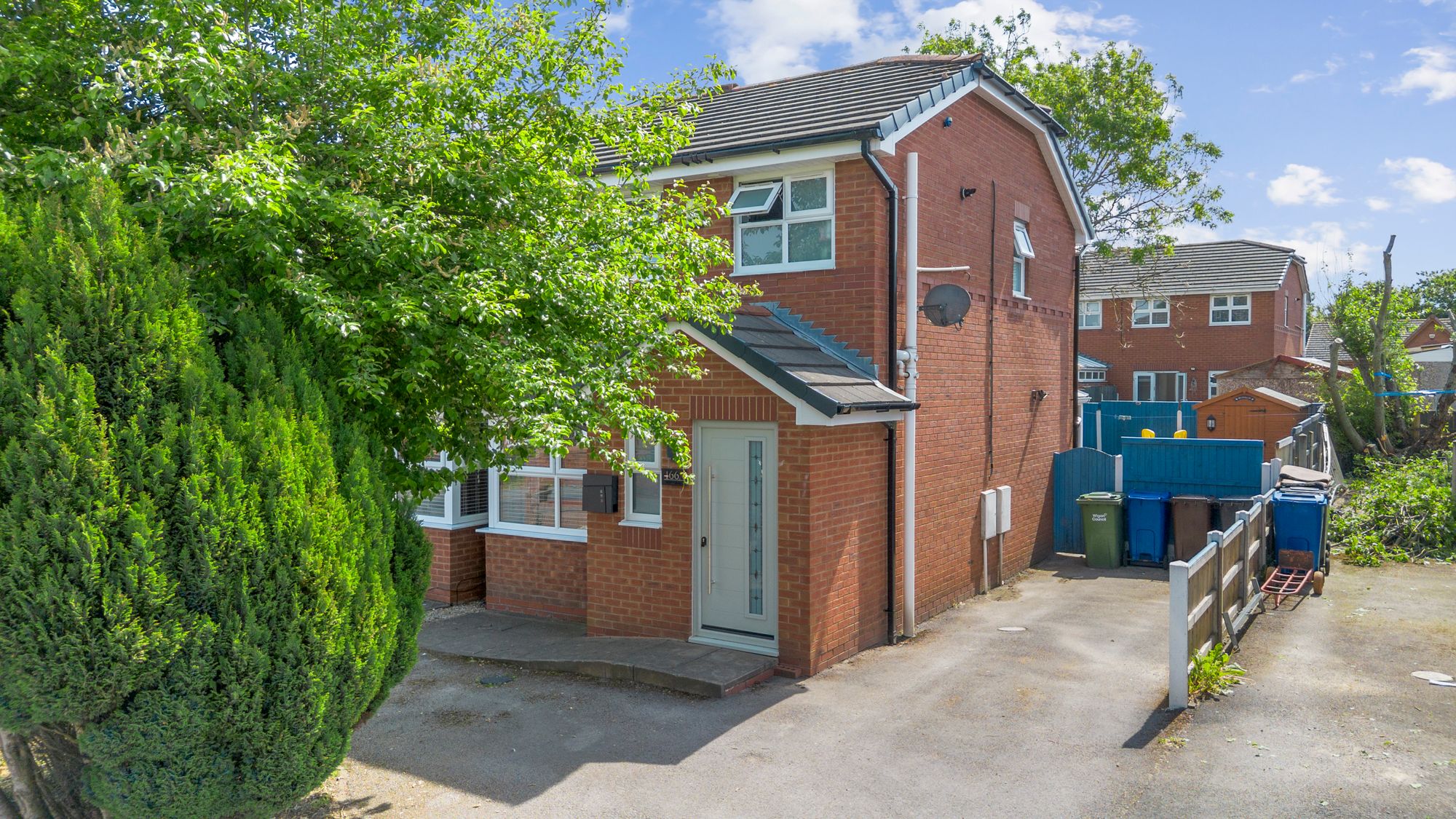 Bolton Road, Ashton-In-Makerfield, WN4