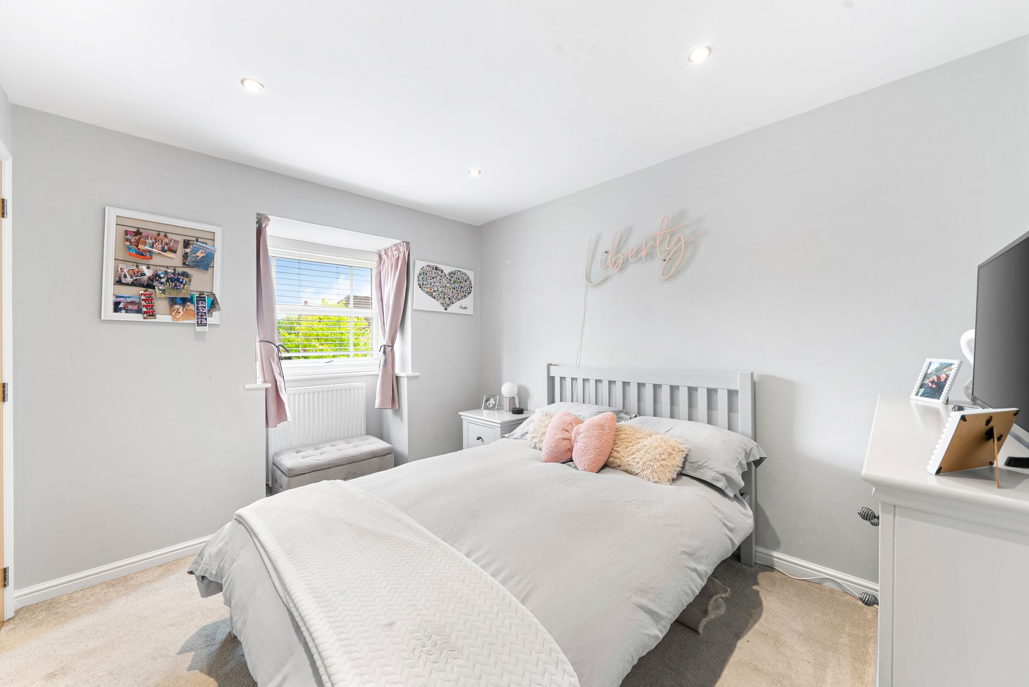 Long Crag View, Harrogate, HG3