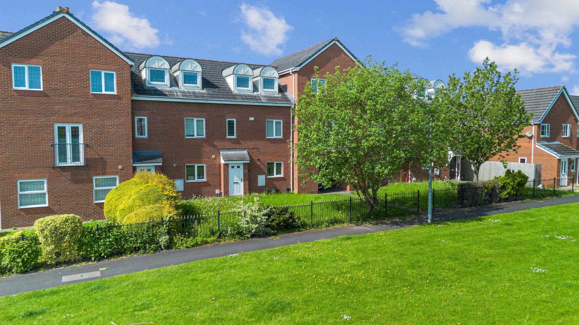 Regency Square, Warrington, WA5
