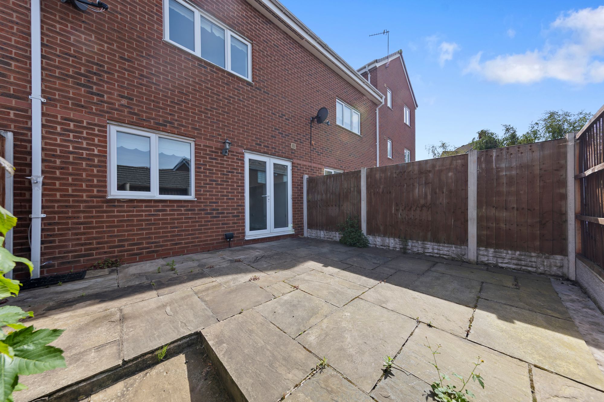 Regency Square, Warrington, WA5