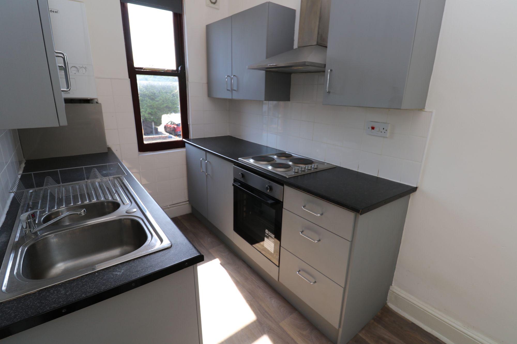 4a School Street, Newton-Le-Willows