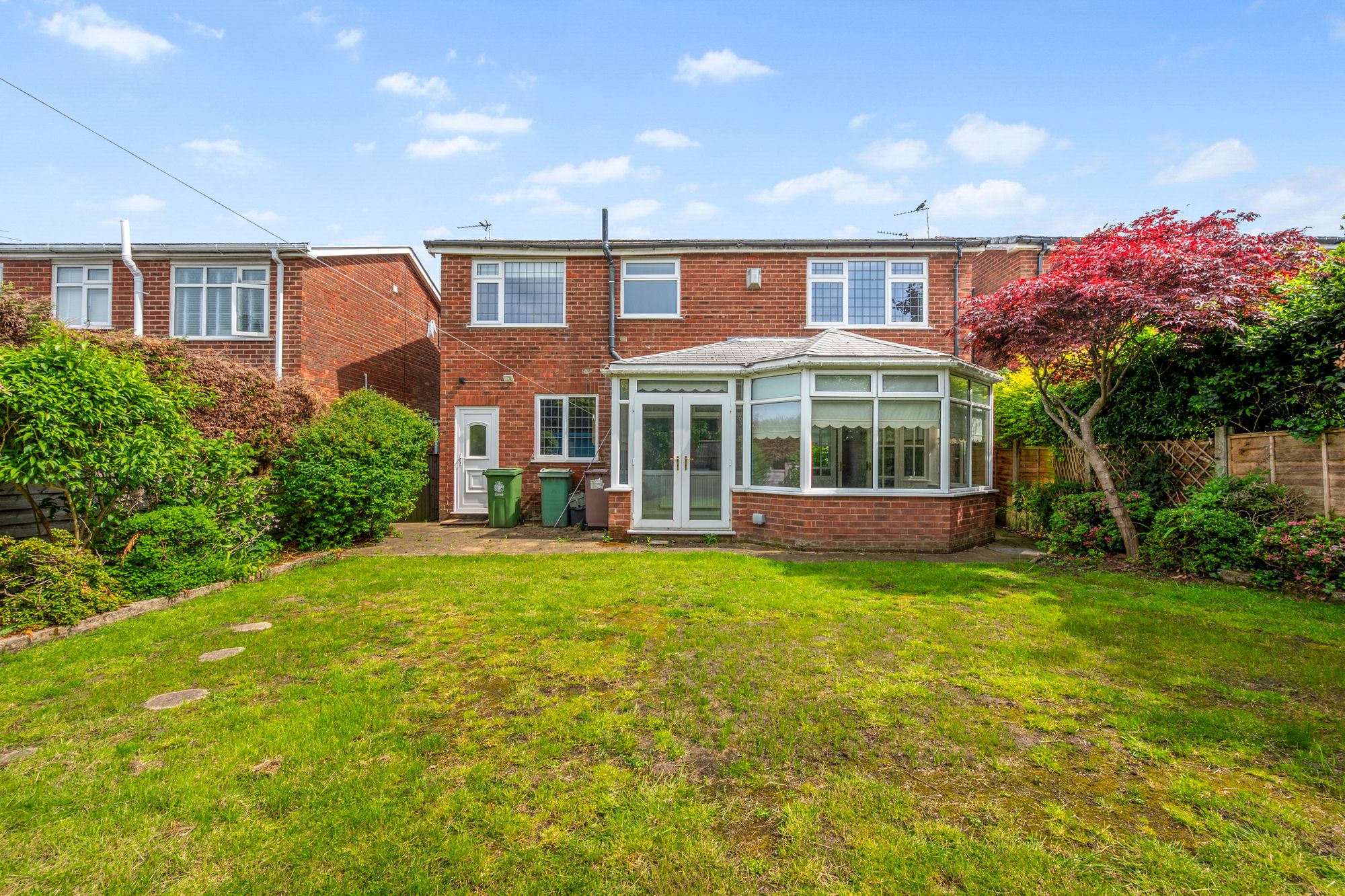 Bleak Hill Road, Windle, WA10
