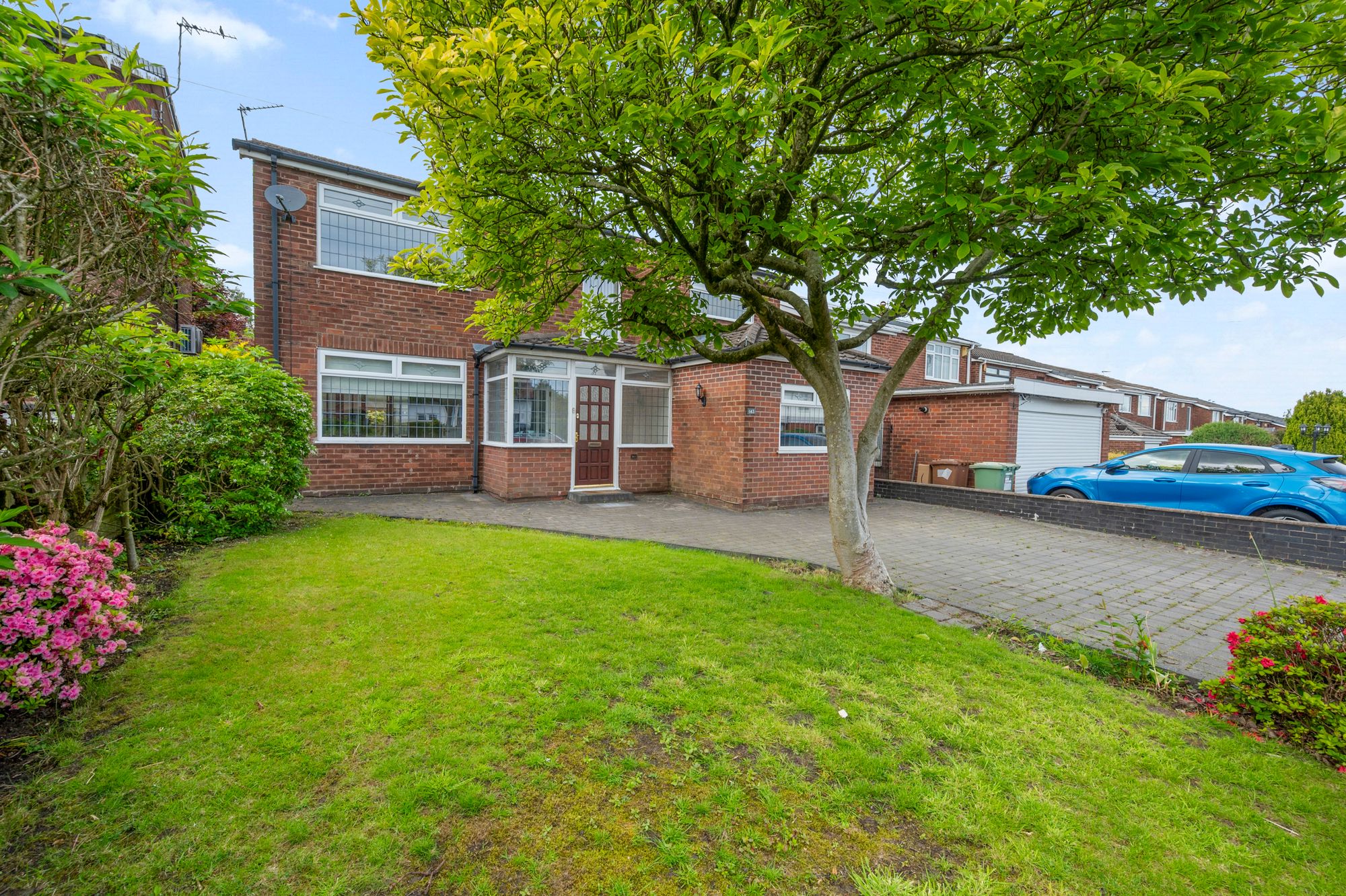 Bleak Hill Road, Windle, WA10