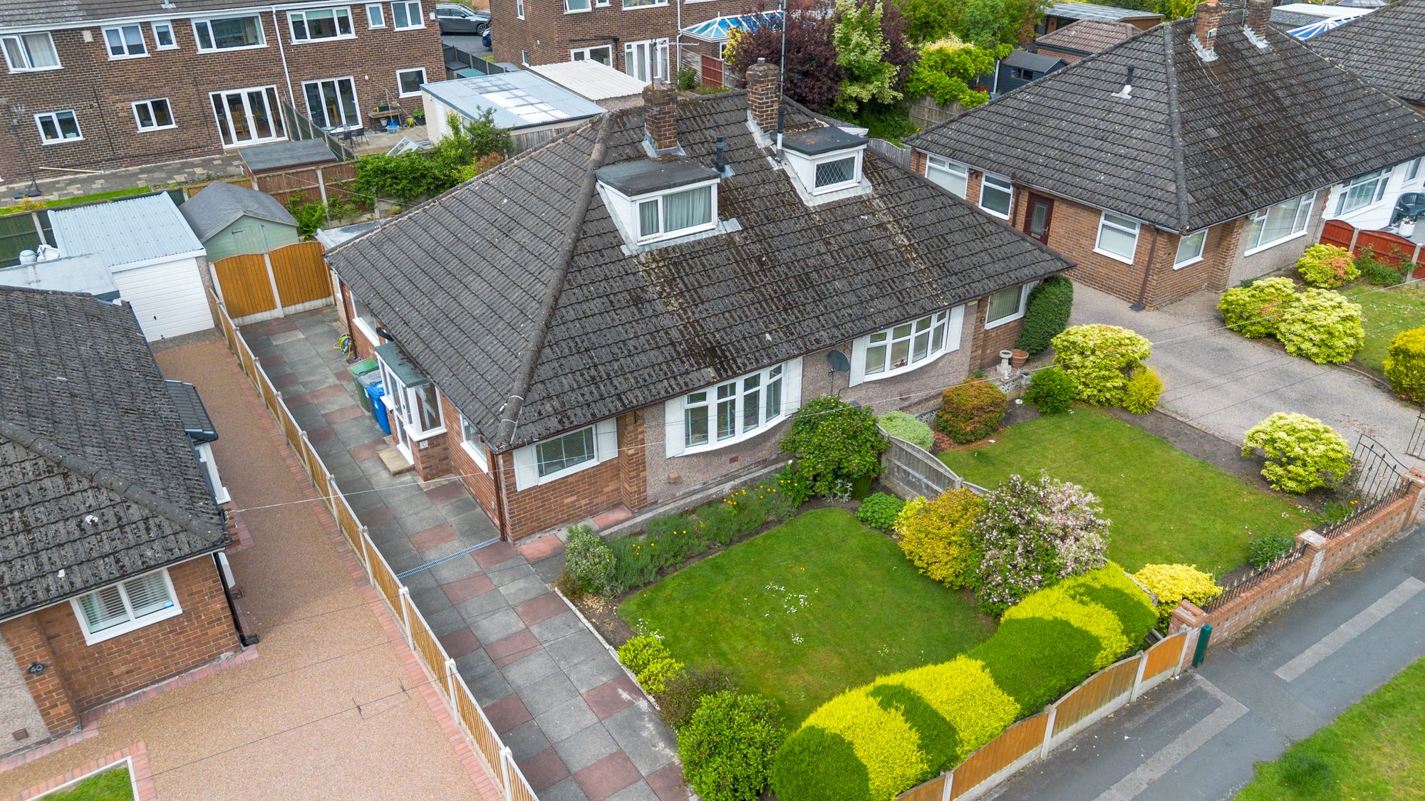 Longbarn Lane, Warrington