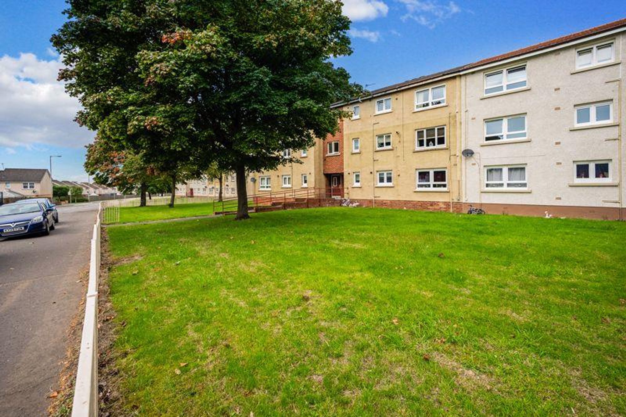46 Douglas View, Coatbridge