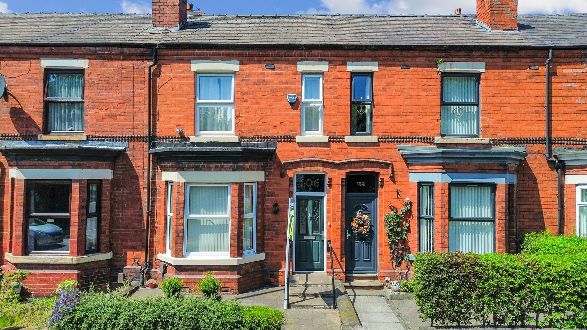 Manchester Road, Warrington, WA1