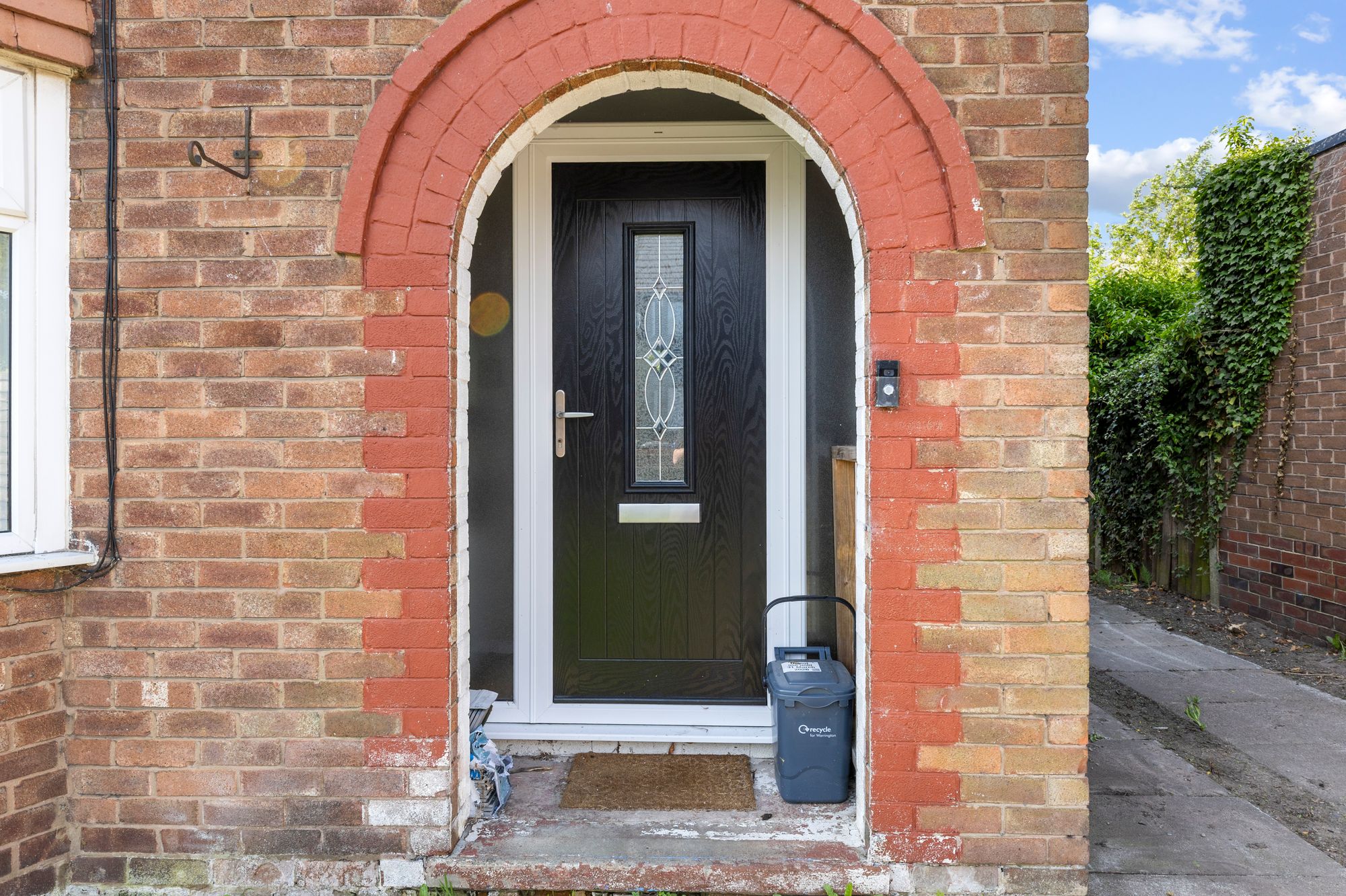 Hampton Drive, Great Sankey, WA5