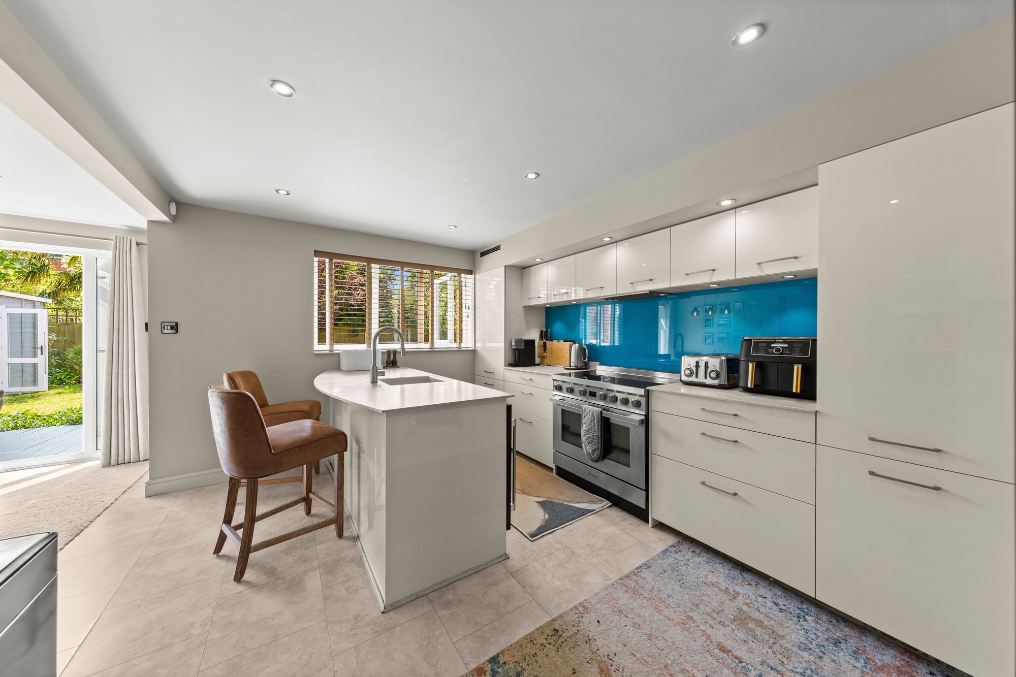 Westcliff Gardens, Warrington