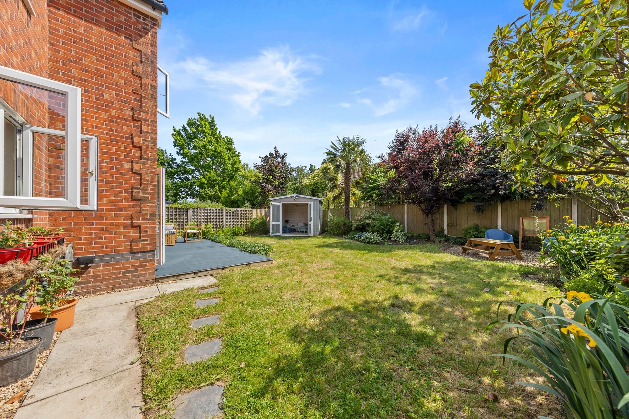 Westcliff Gardens, Warrington