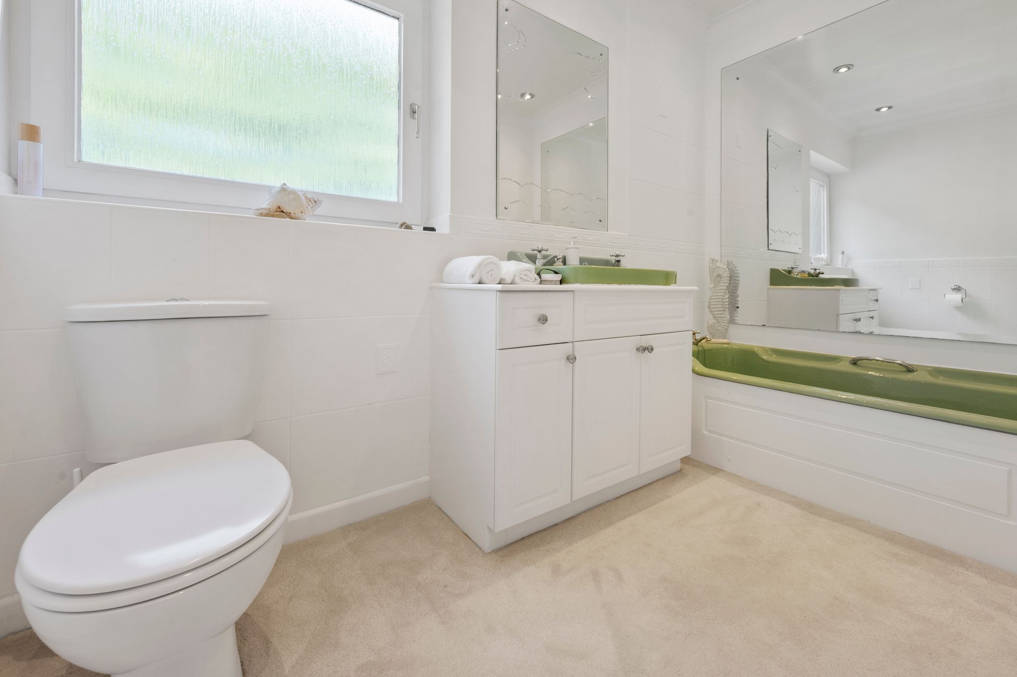 Wilmere Lane, Cheshire, Widnes WA8