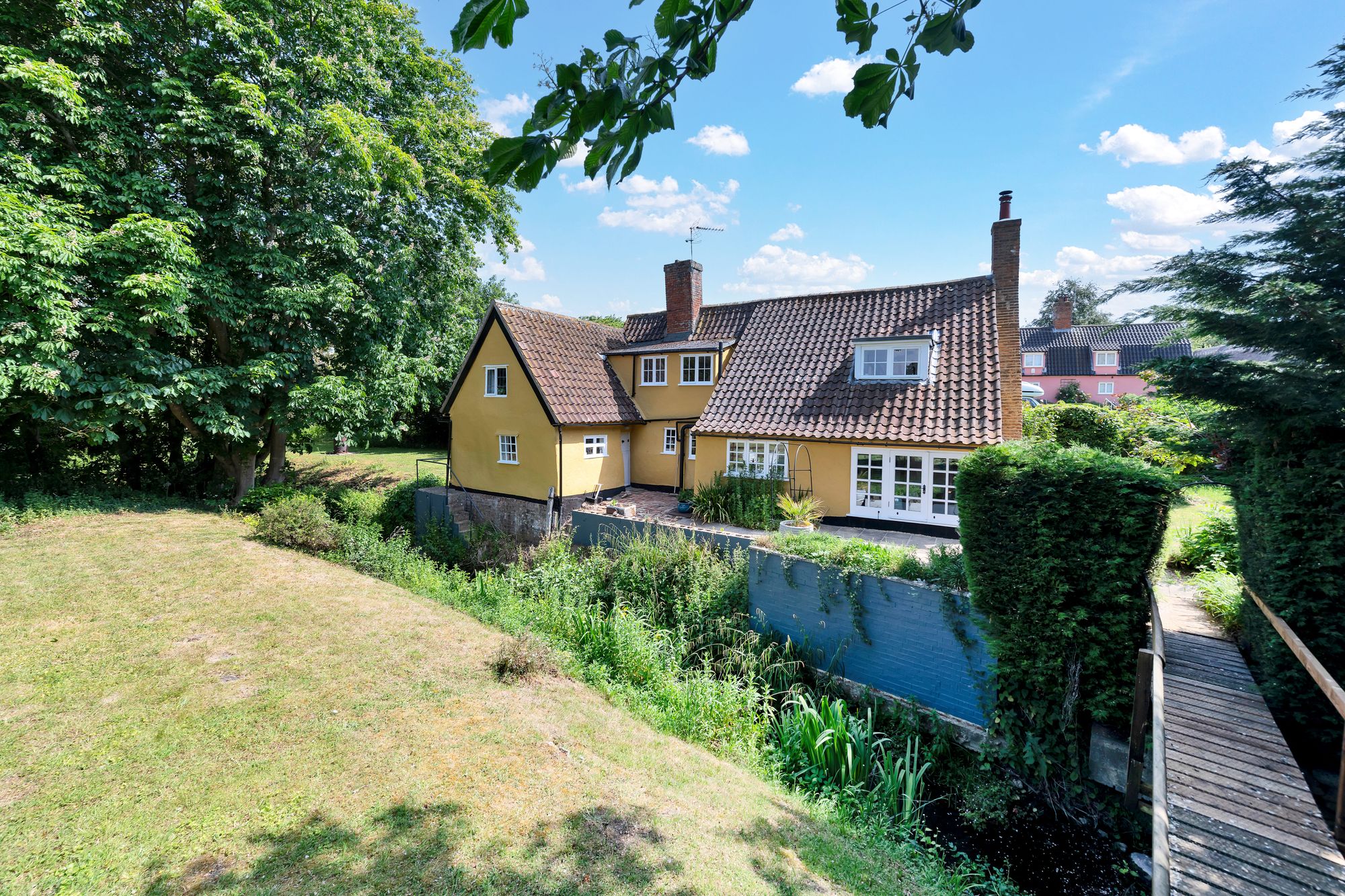 Lower Green, Denston, CB8