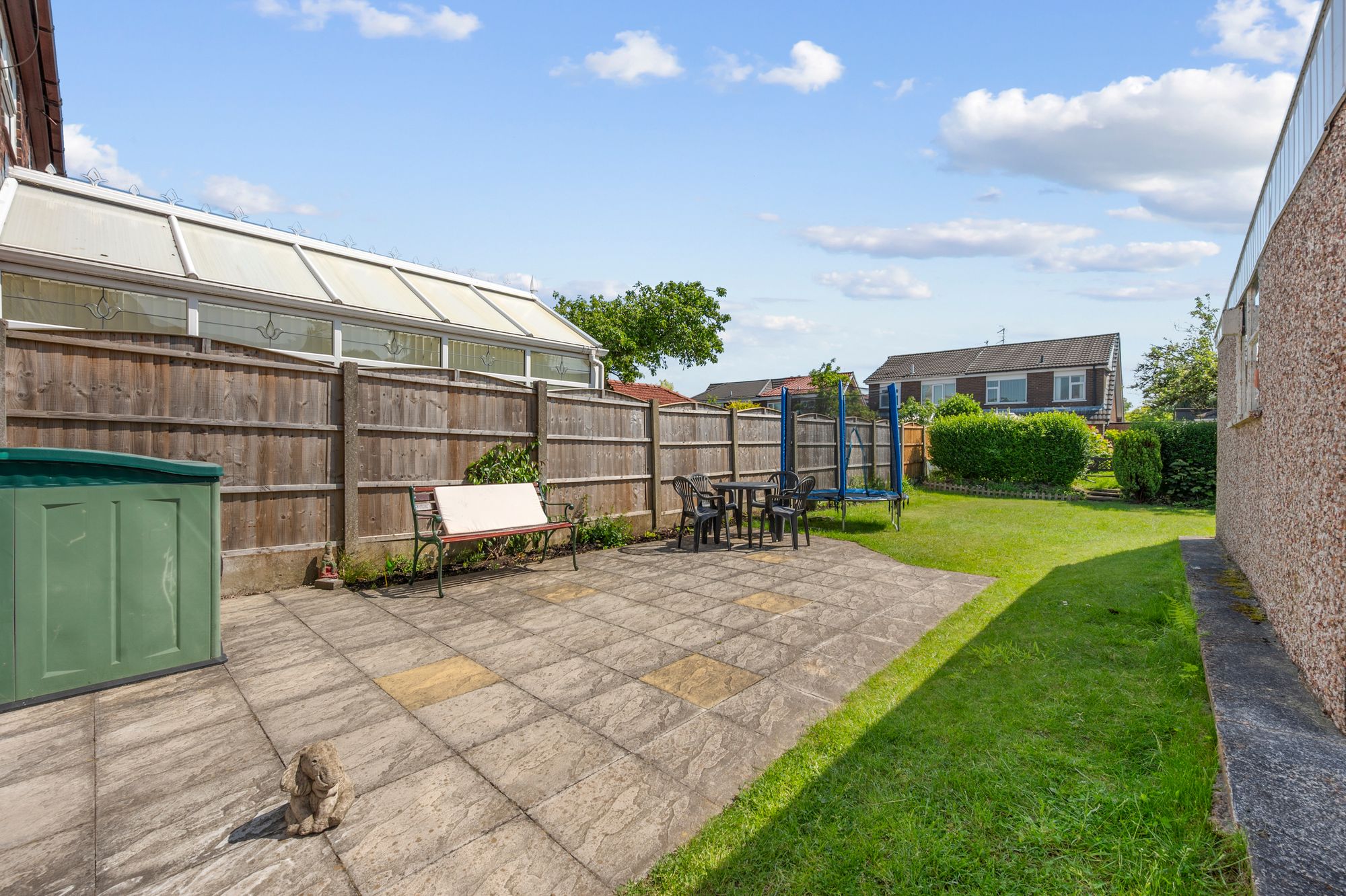 Leach Lane, Sutton Leach, WA9