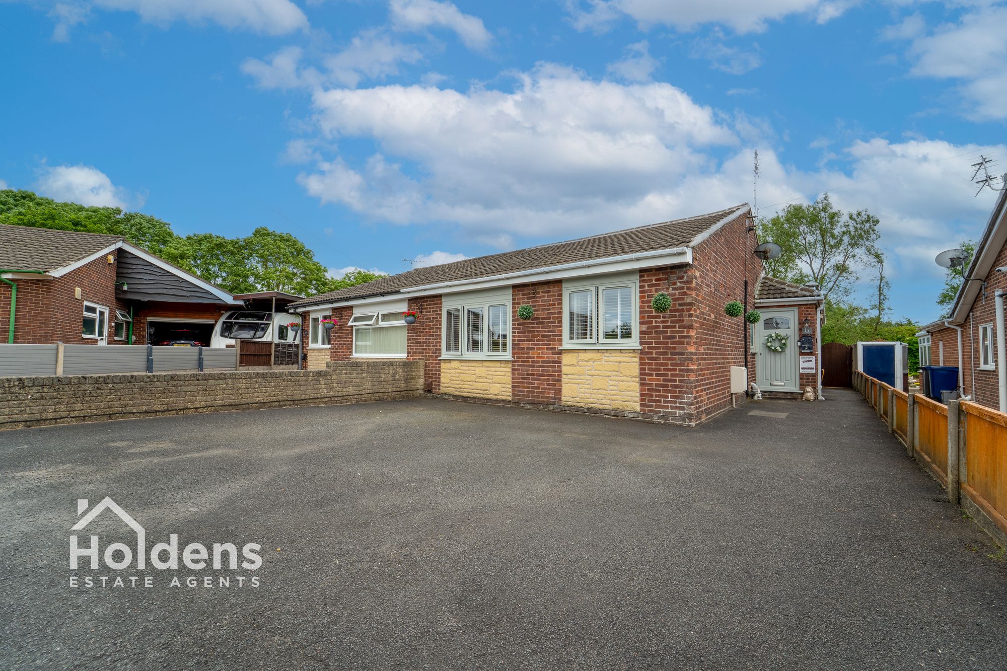 Albrighton Close, Lostock Hall, PR5