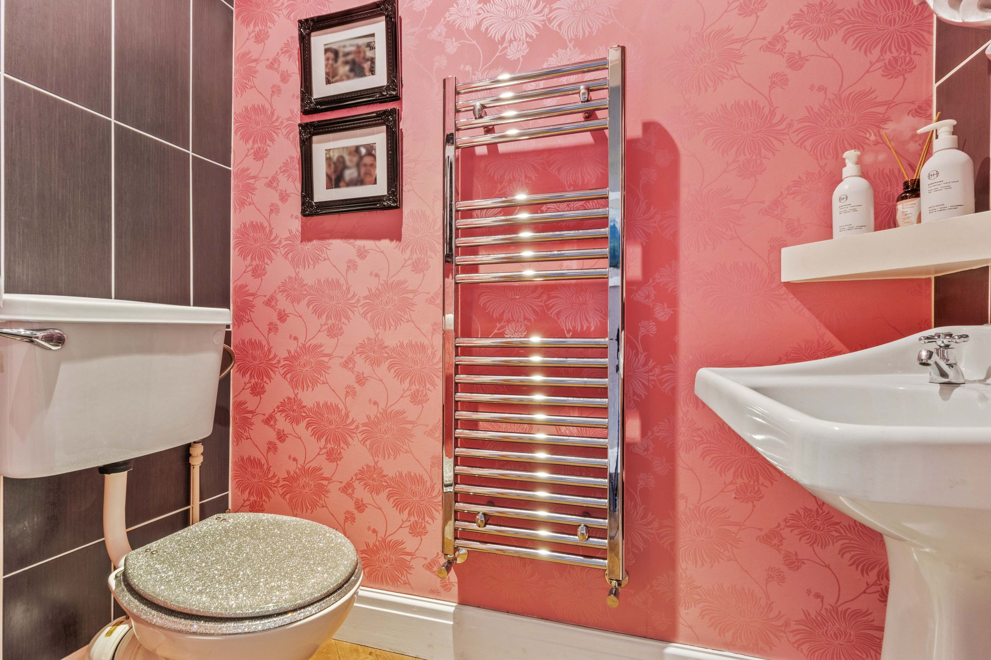 Parkgate Road, Stockton Heath, WA4