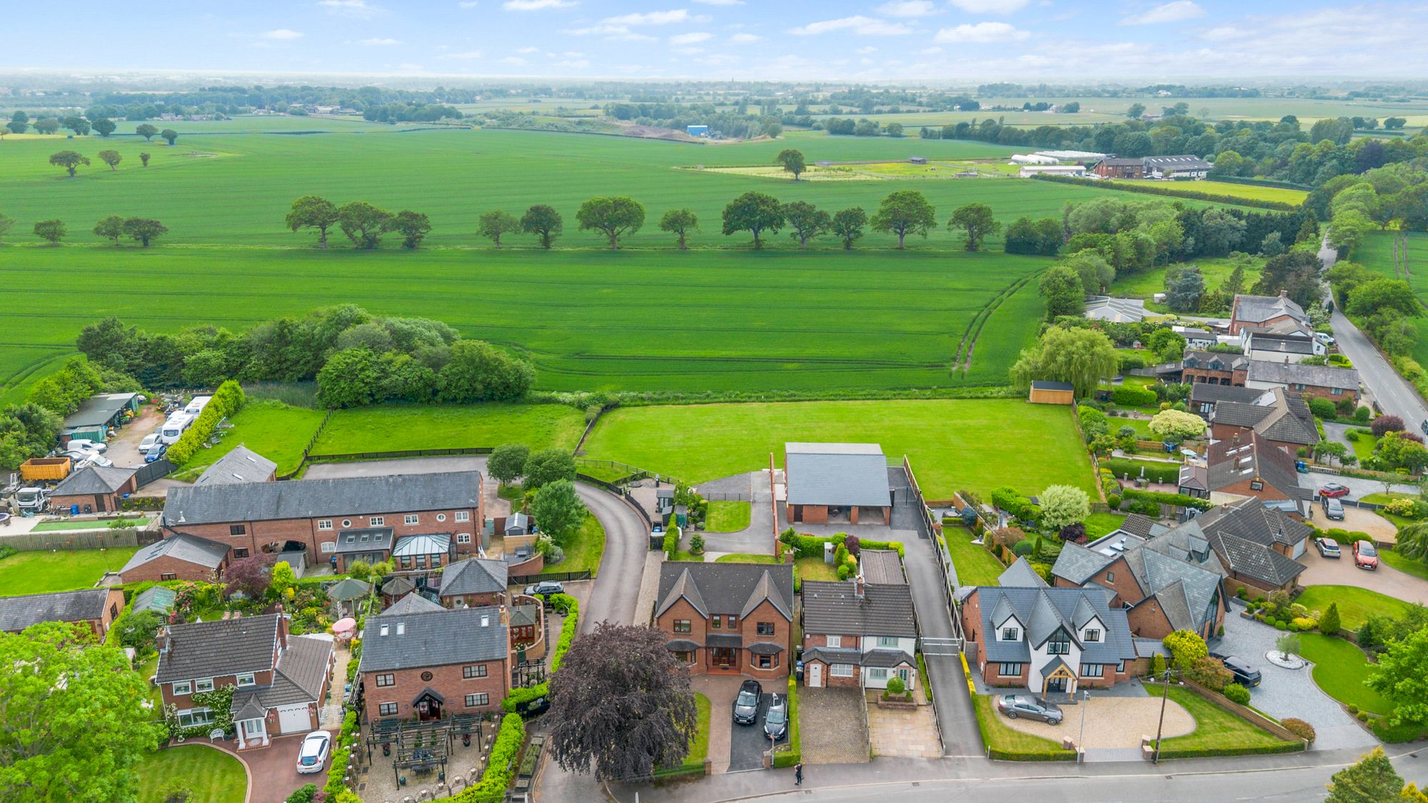 Heath Lane, Croft, WA3