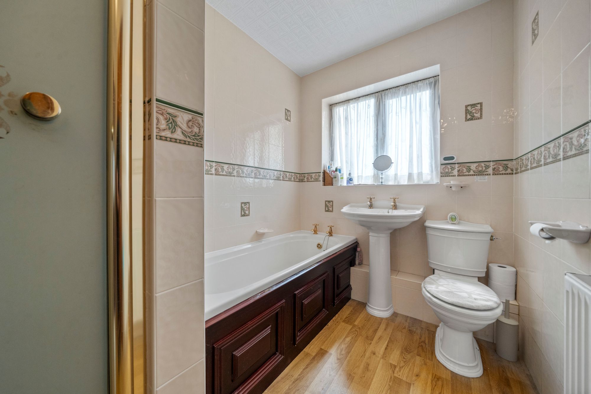 Heath Lane, Croft, WA3