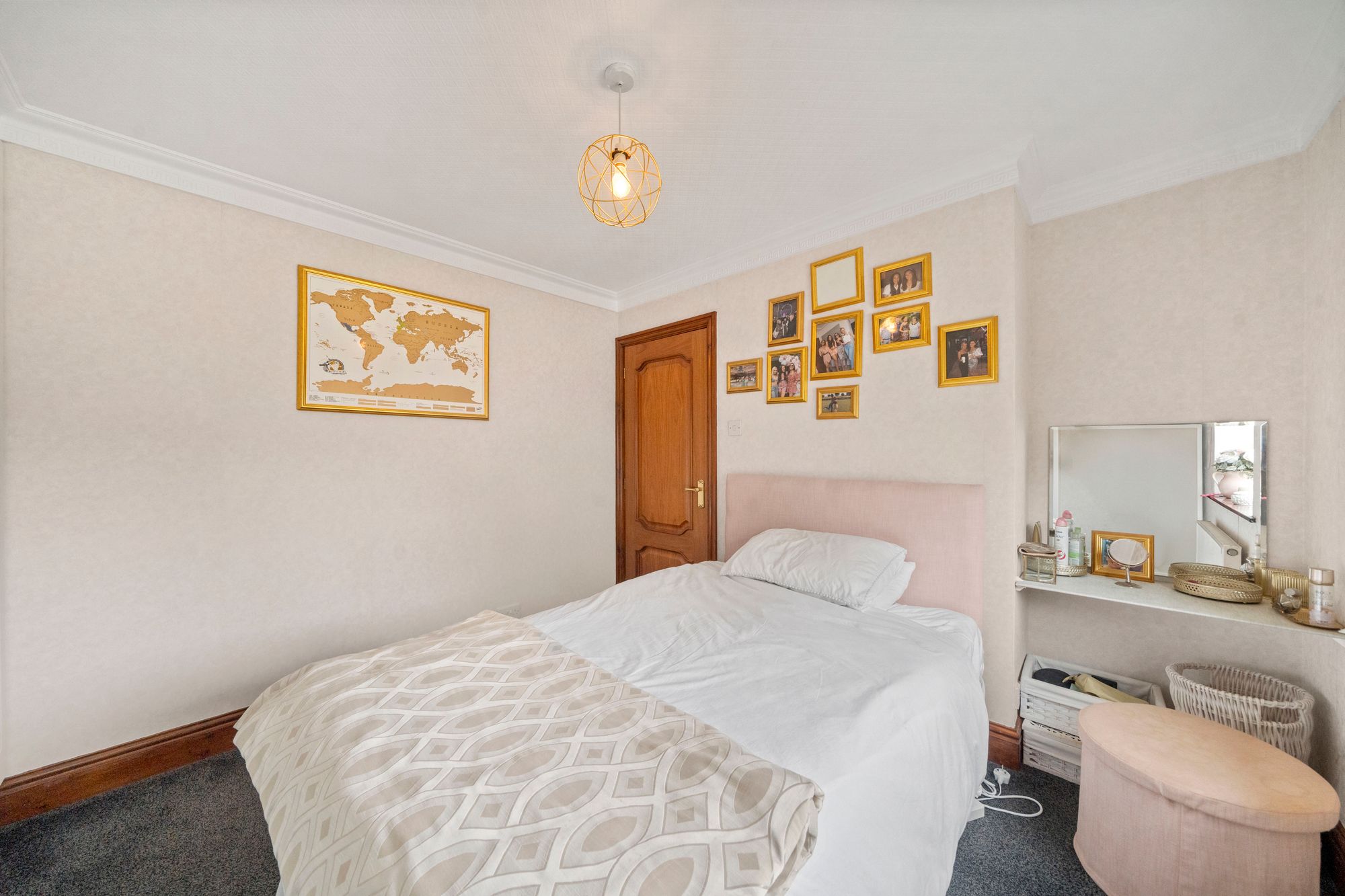 Heath Lane, Croft, WA3